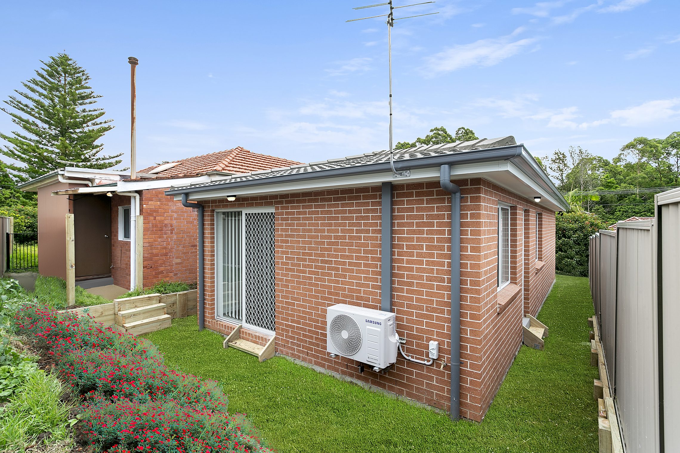 North Ryde – C1