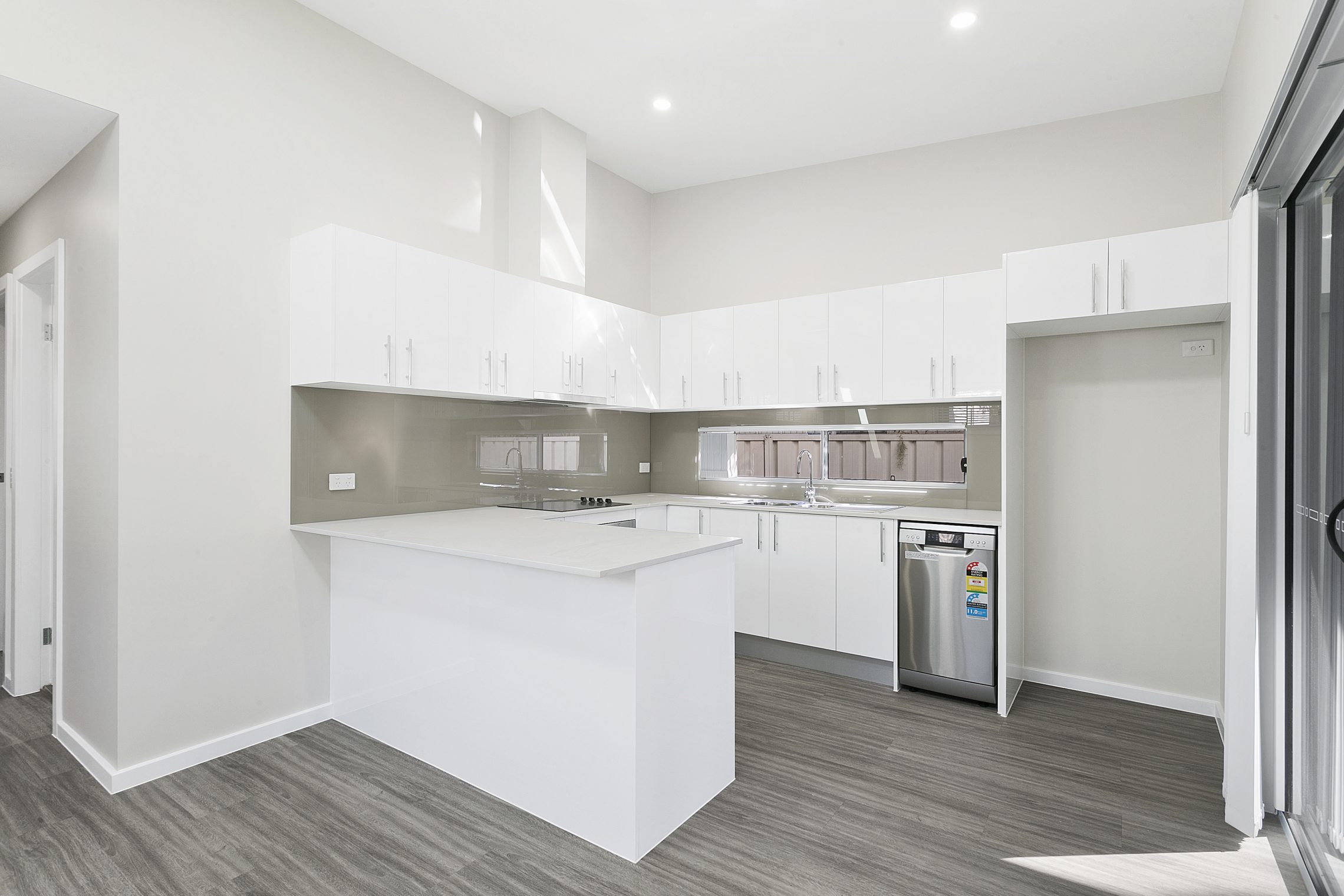North Ryde – B8