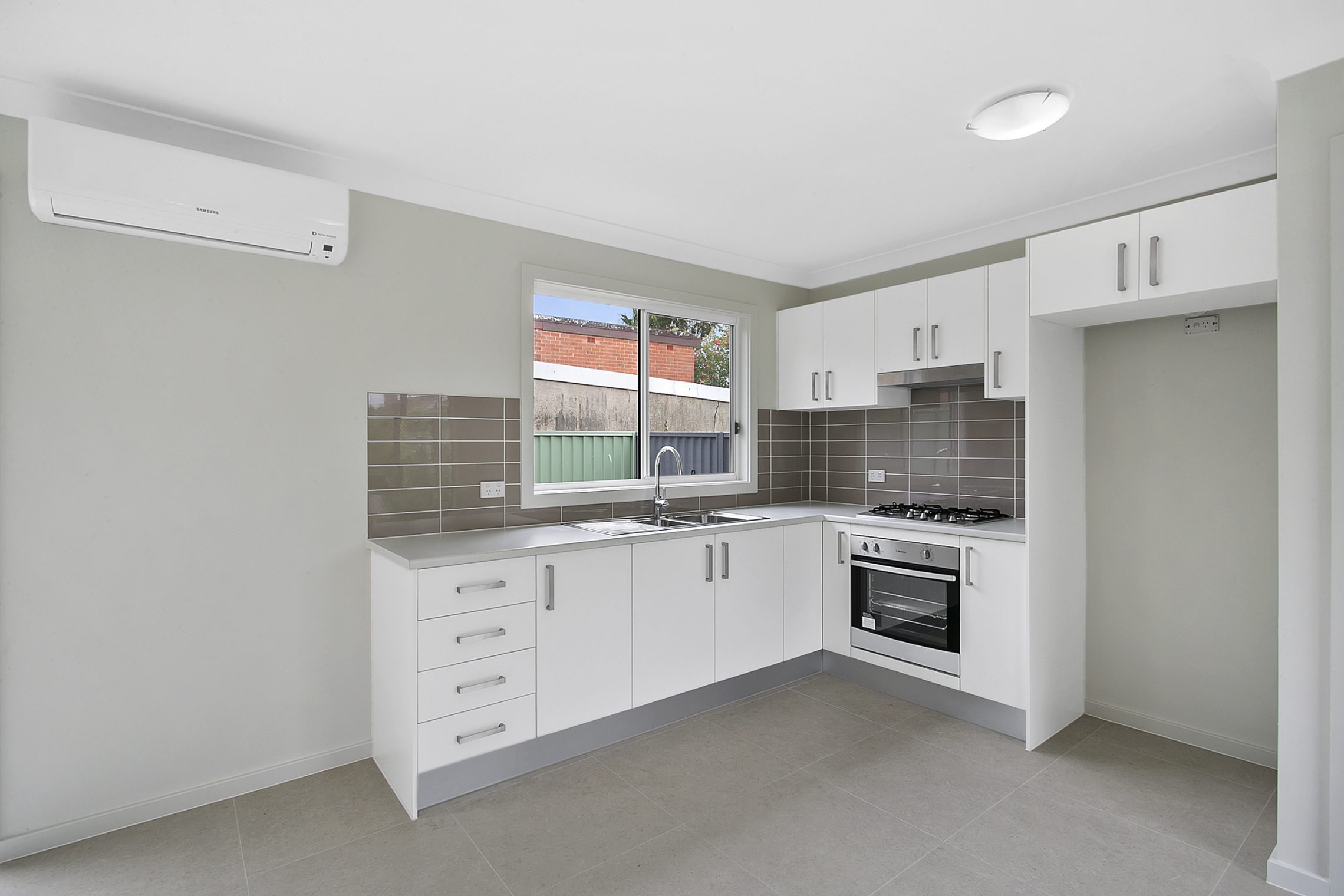 Lane Cove North – M715
