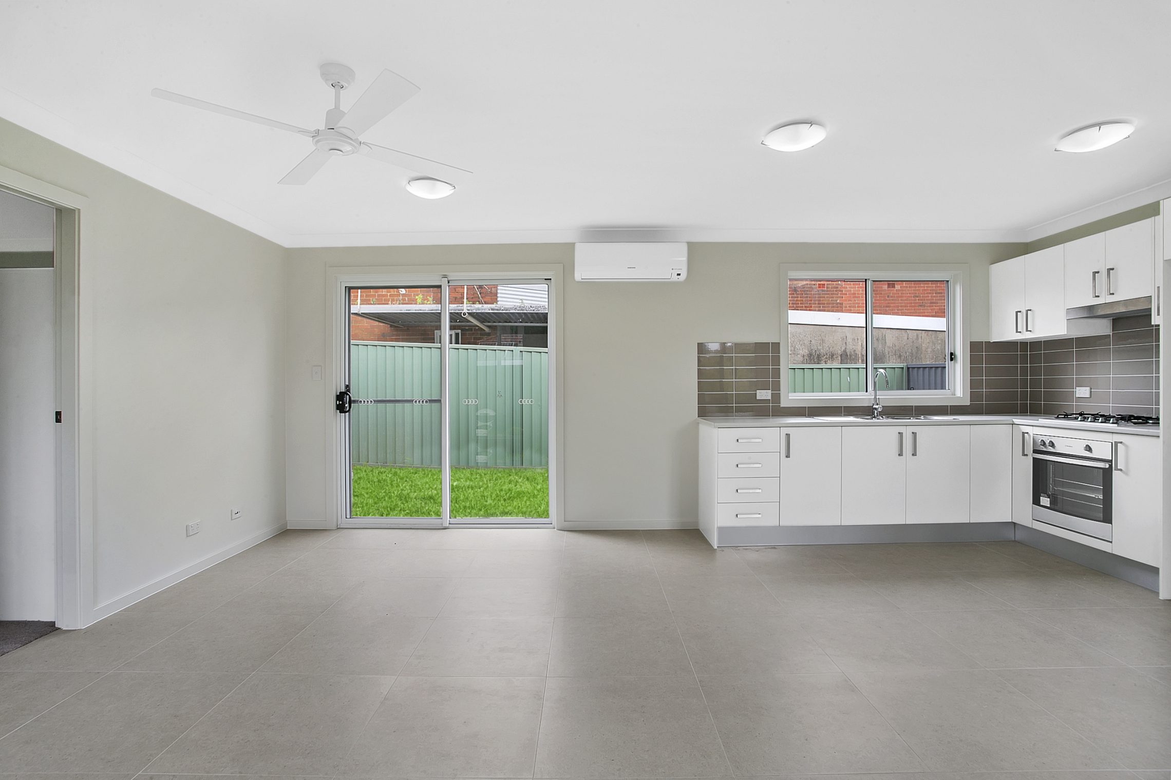 Lane Cove North – M715