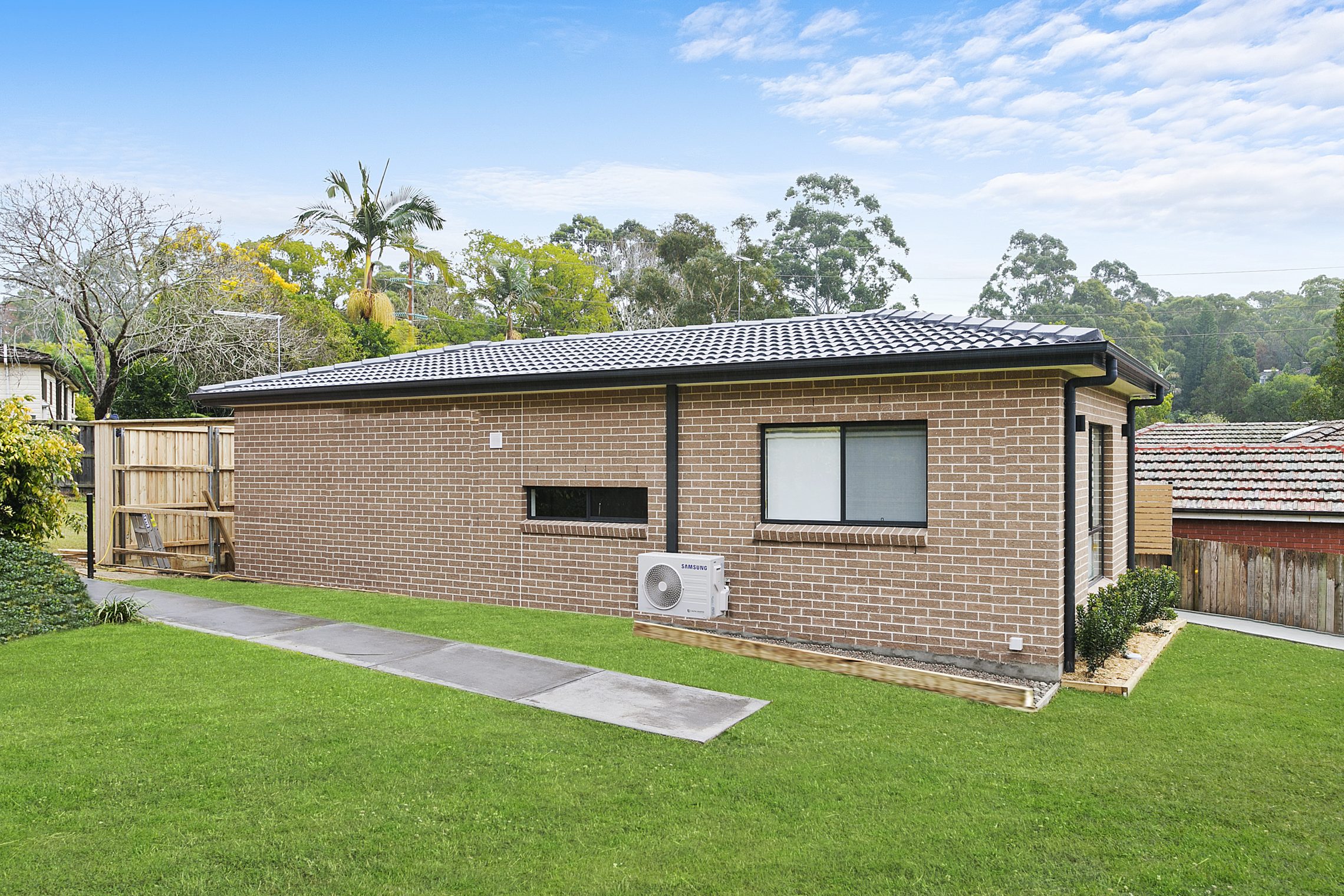 Hornsby – M4