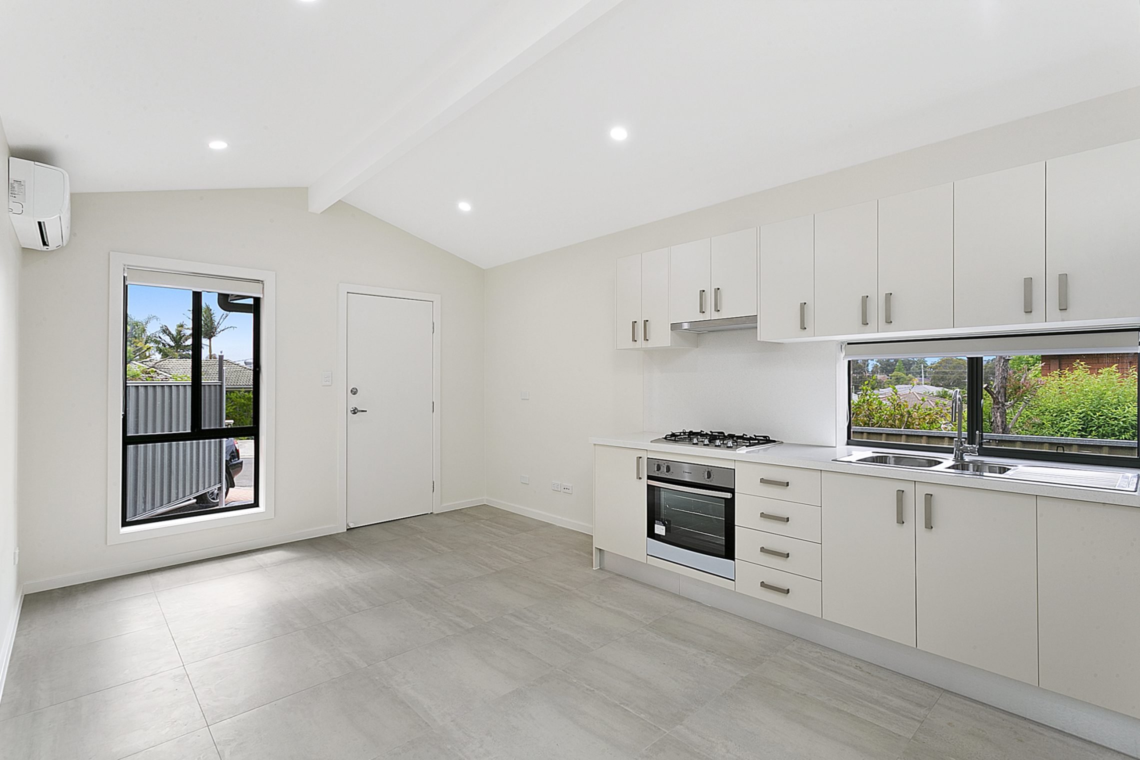 Greystanes – M17
