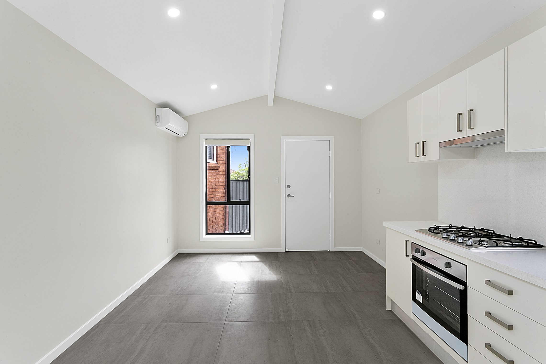 Greystanes – M17