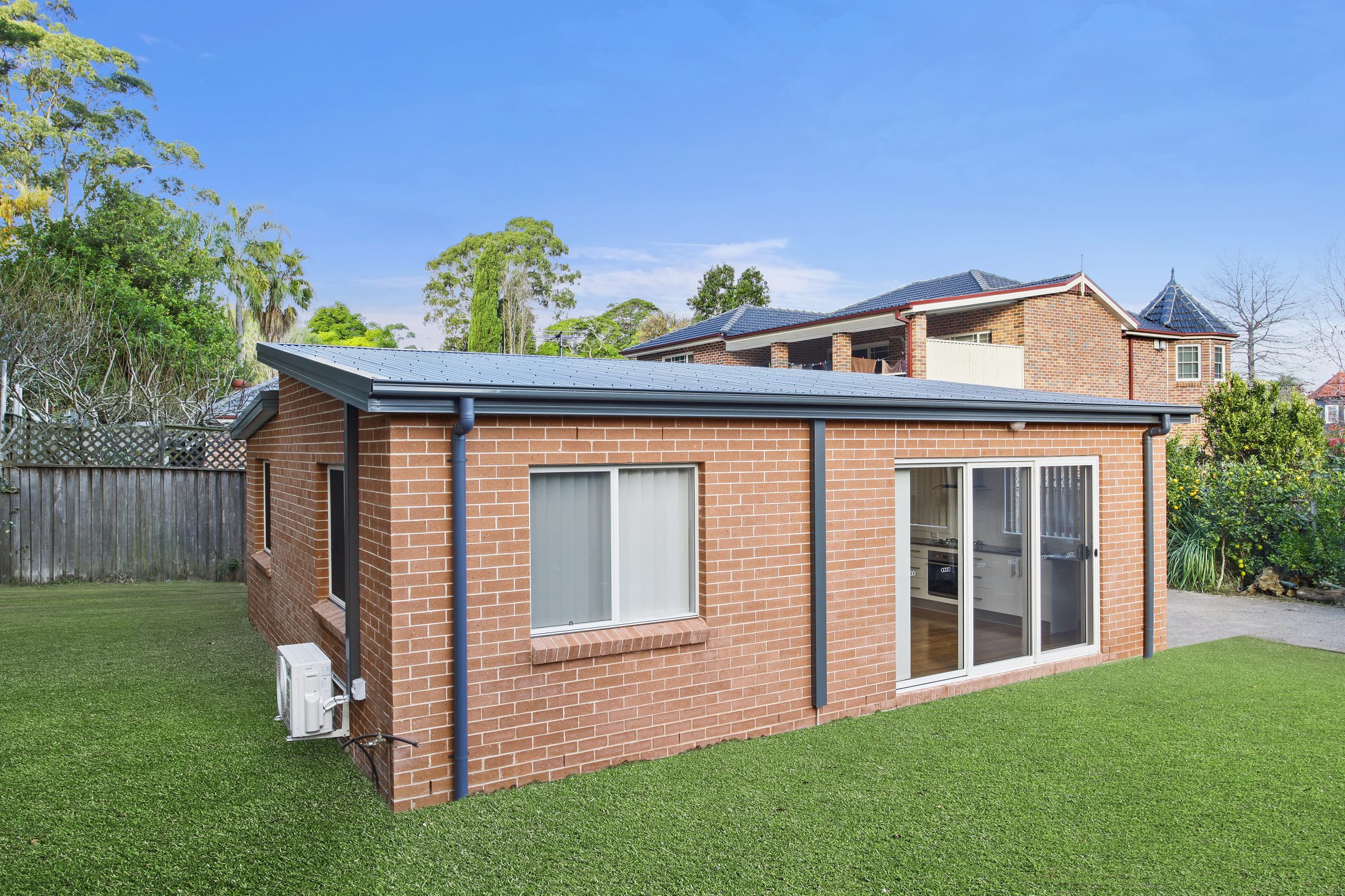 Thornleigh – O12