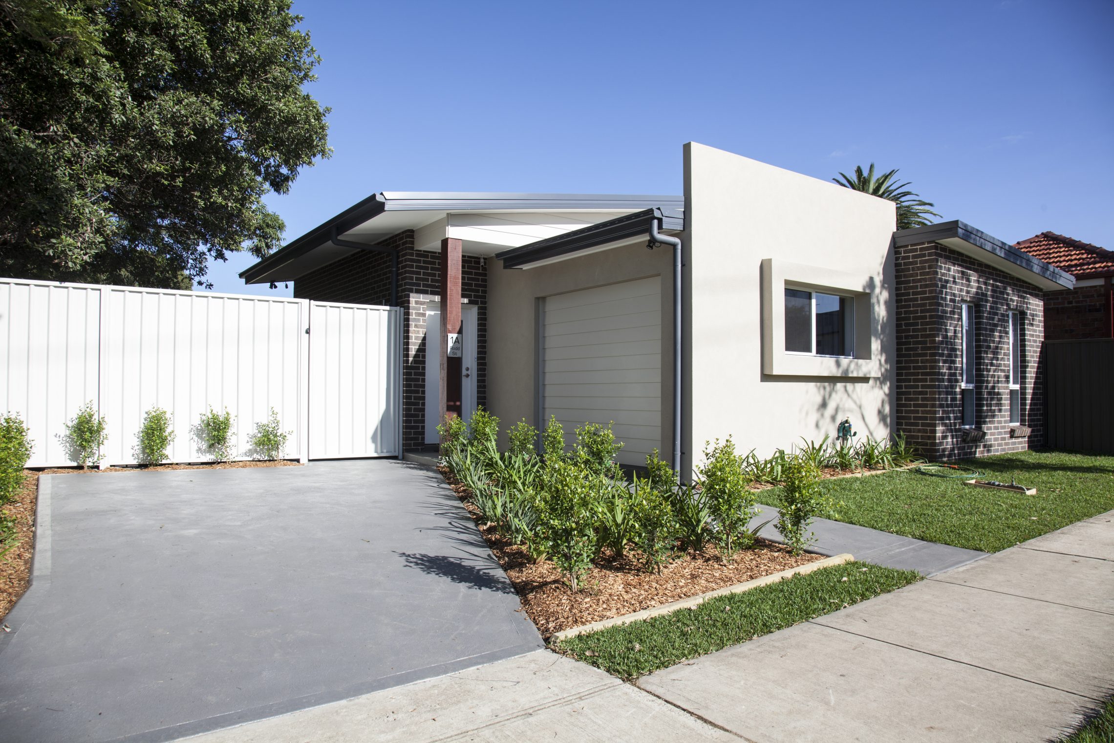 Birrong – R1