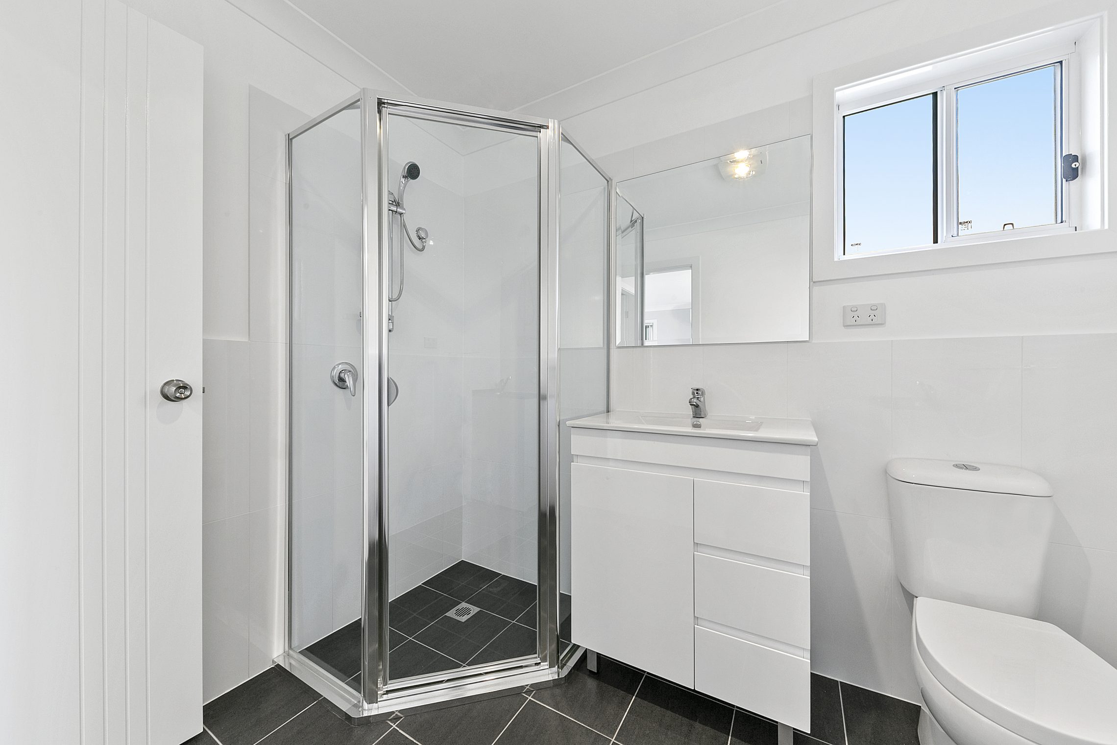 Pennant Hills – L16