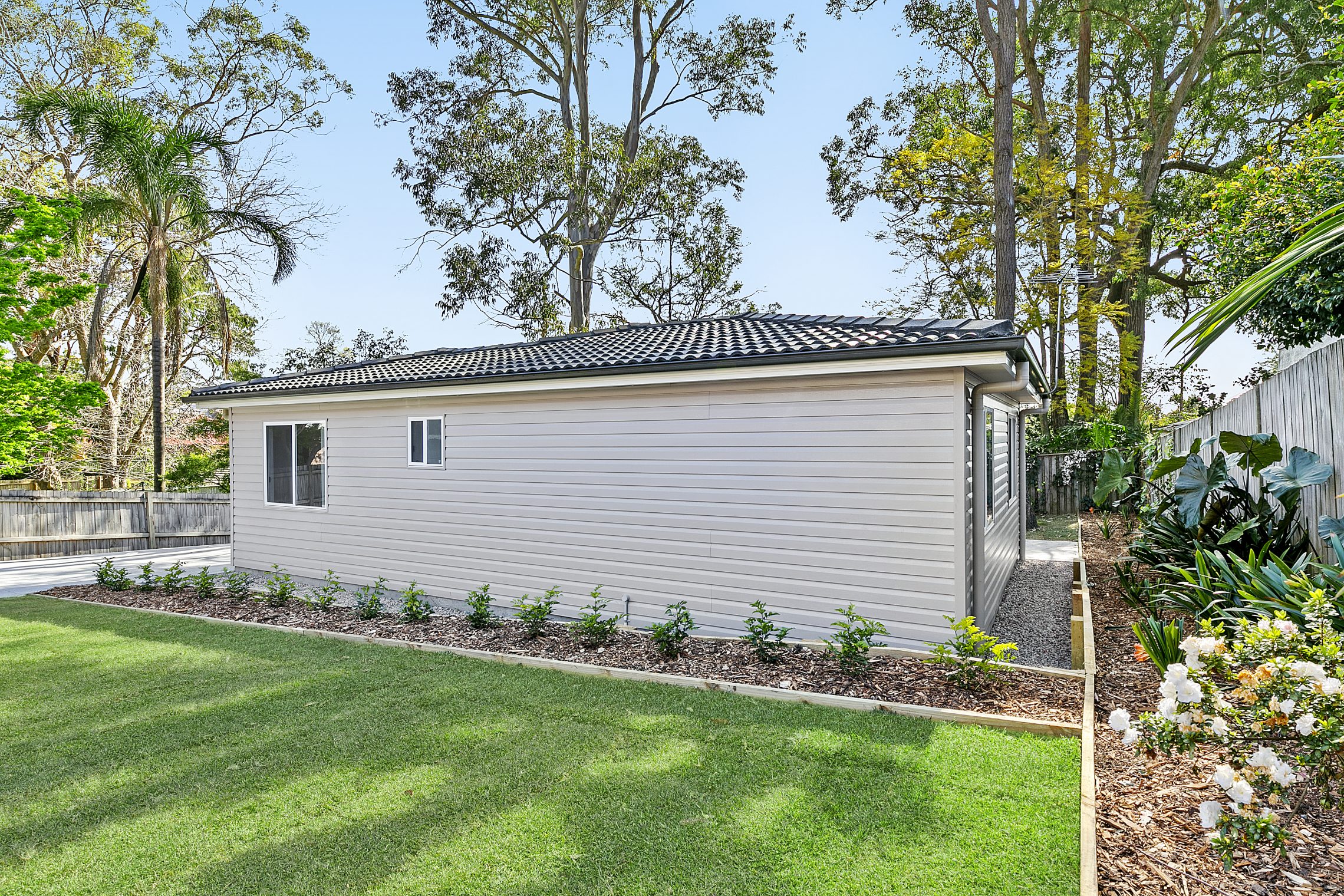 Pennant Hills – L16