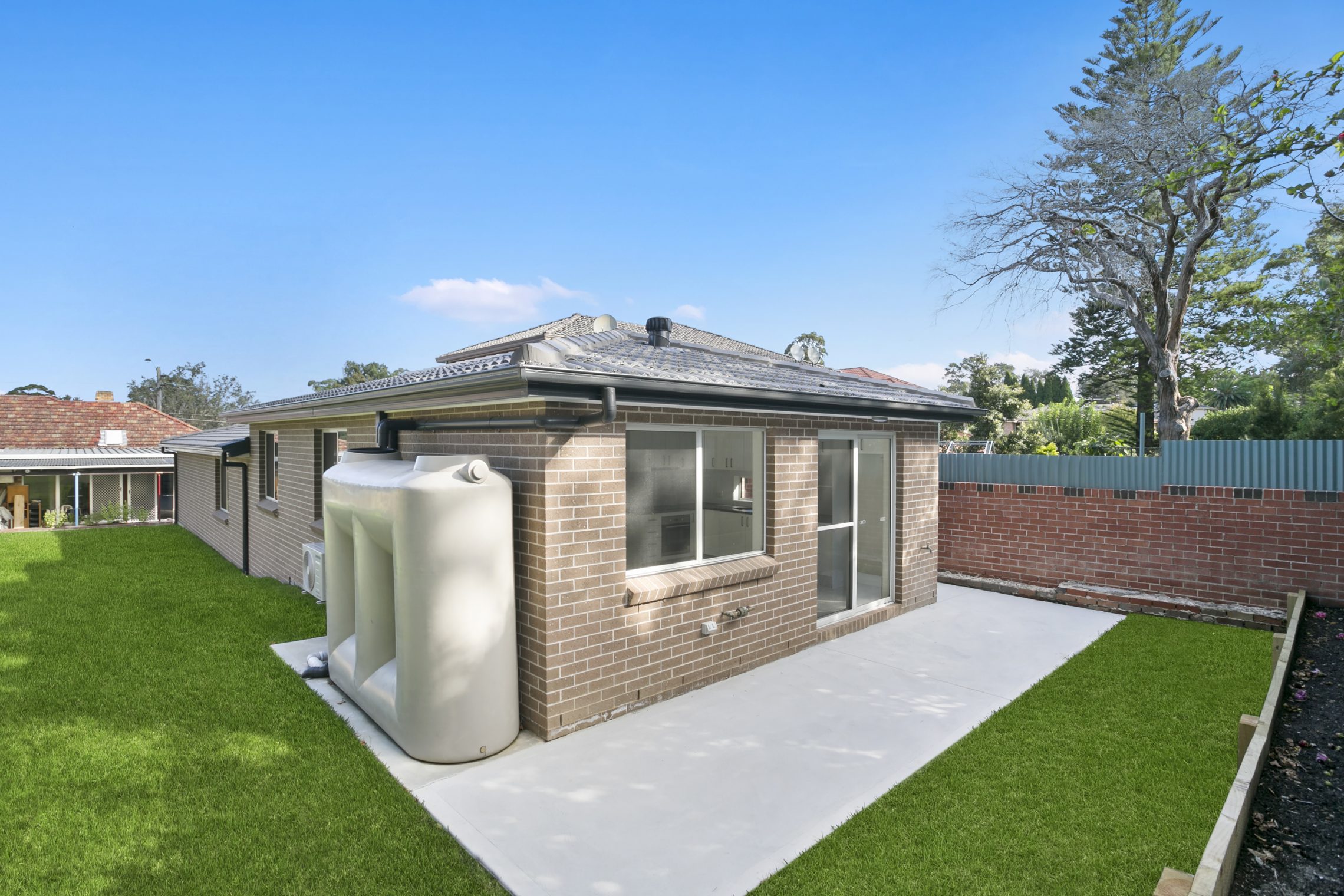 Roseville – B109