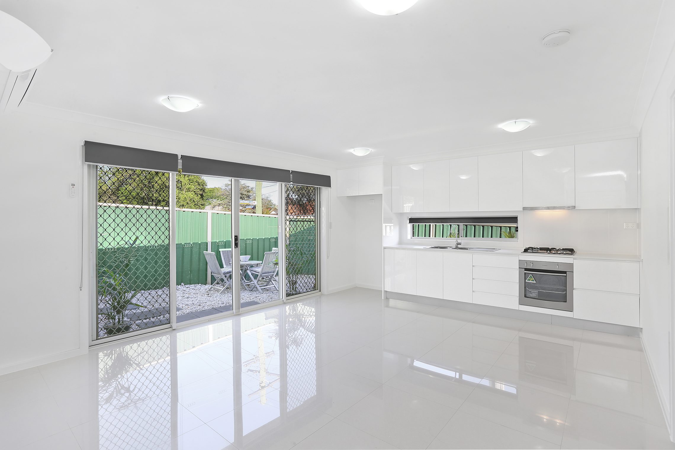 Rydalmere – V419