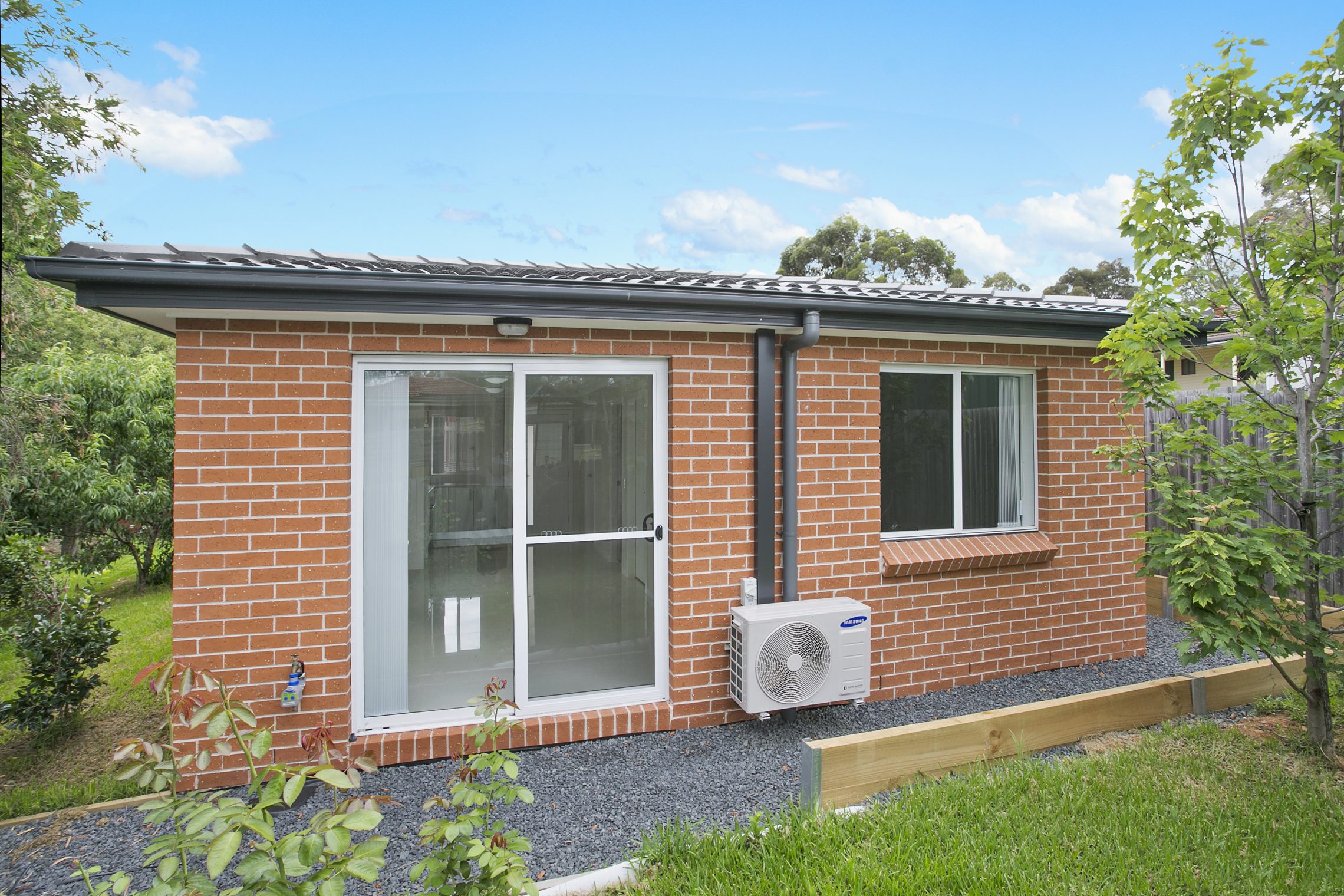 Hornsby – W3