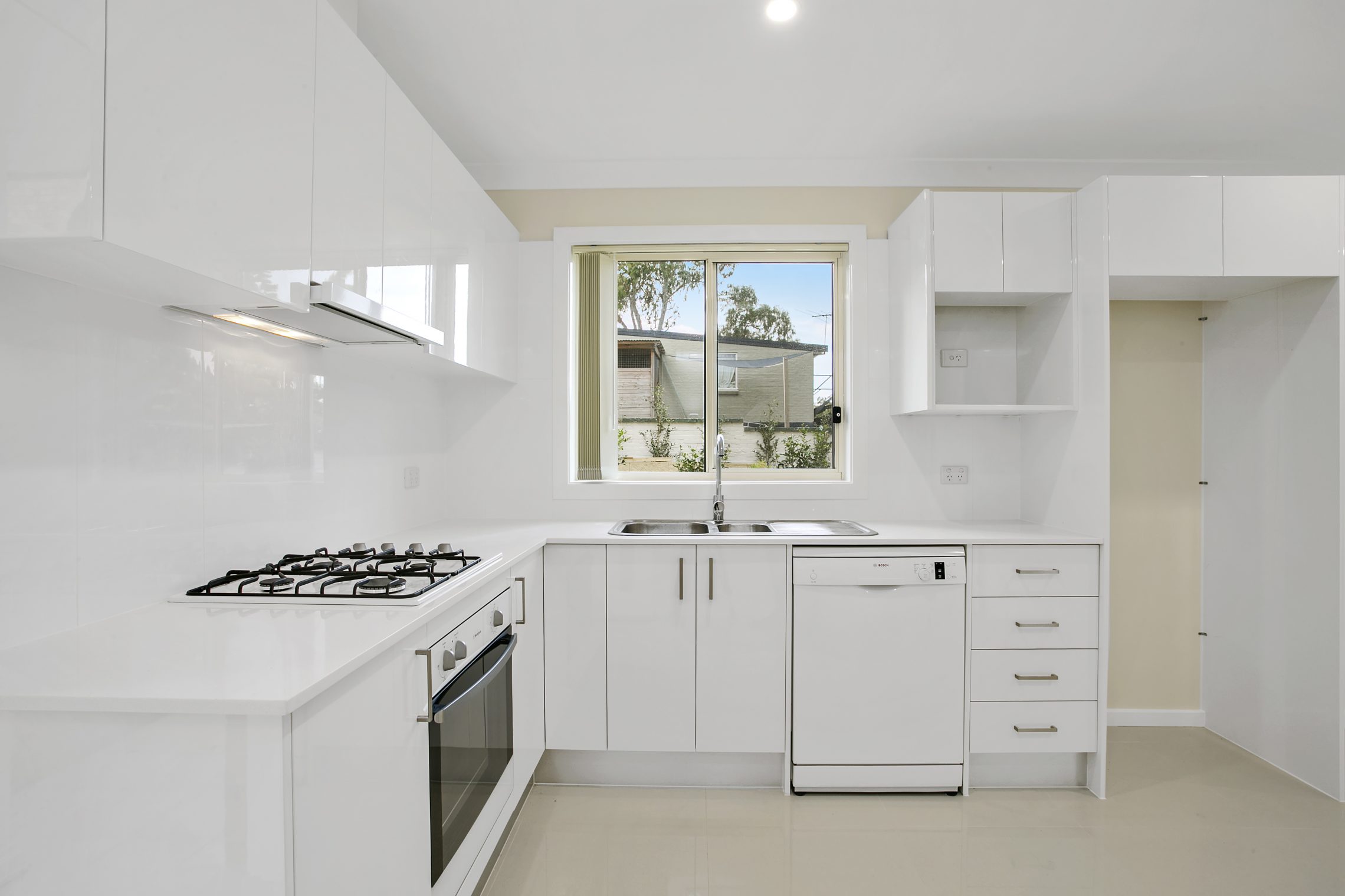 Mona Vale – E3