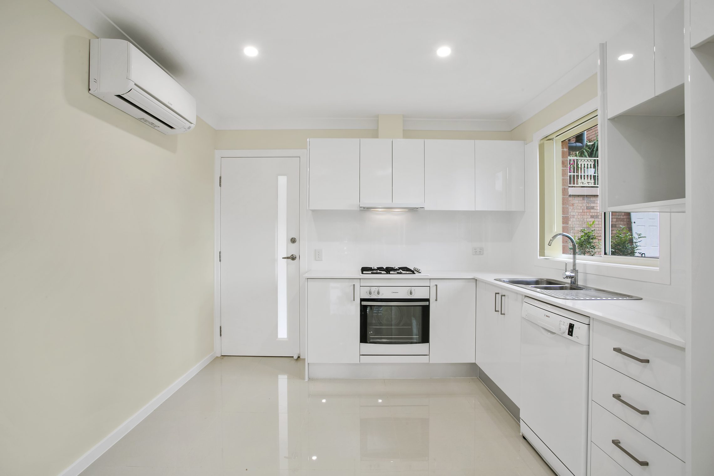 Mona Vale – E3