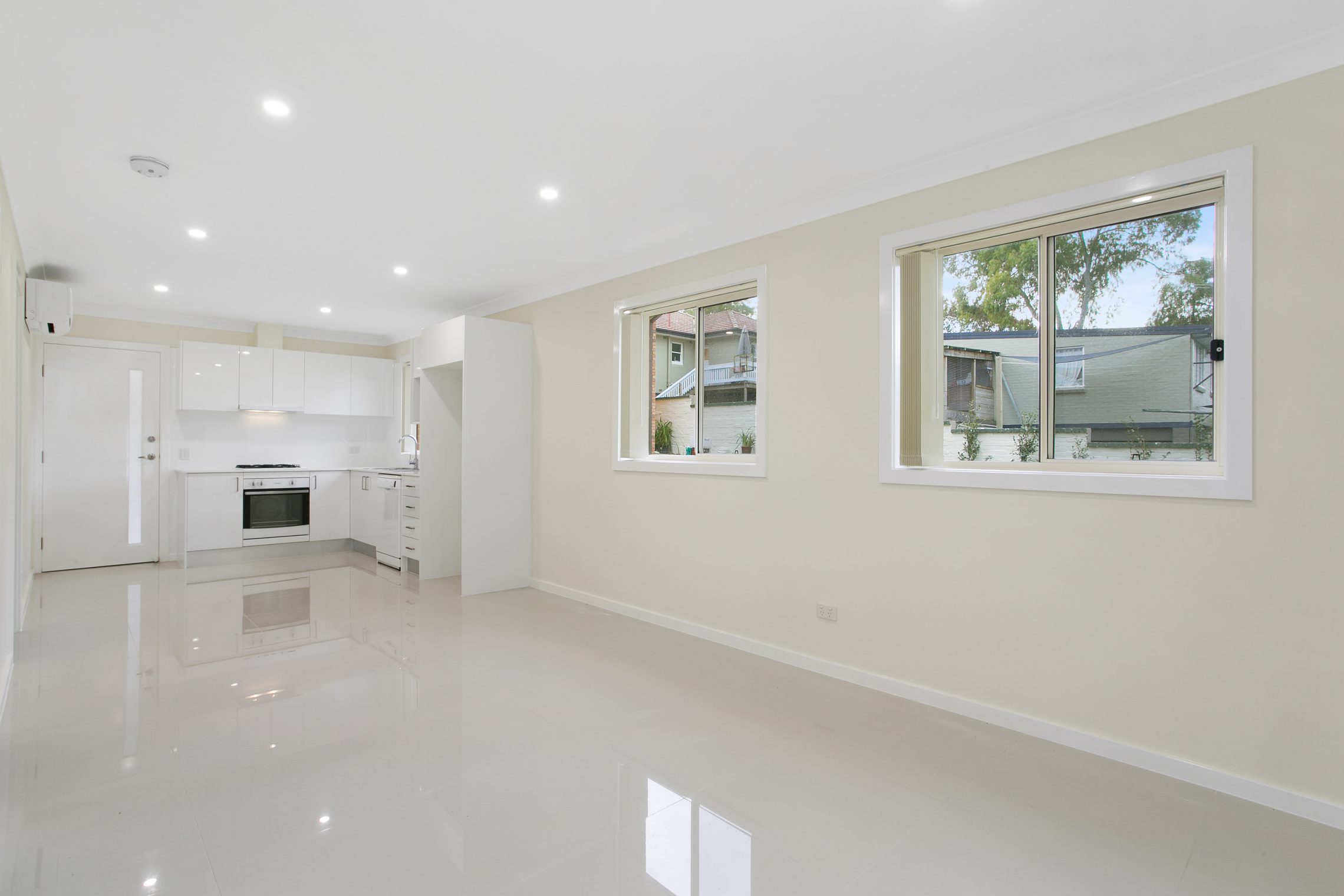 Mona Vale – E3