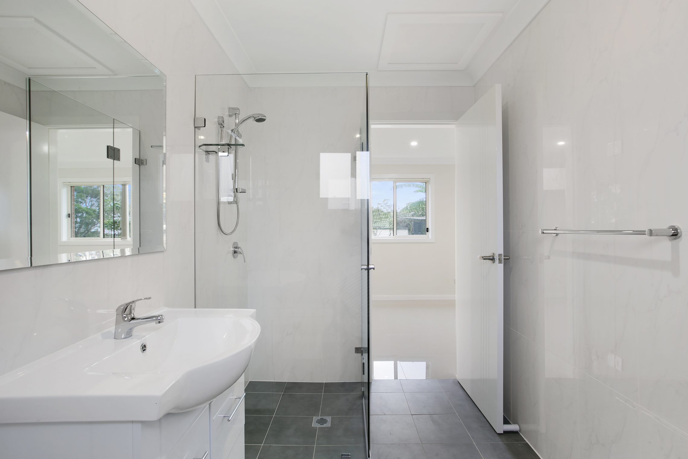 Mona Vale – E3