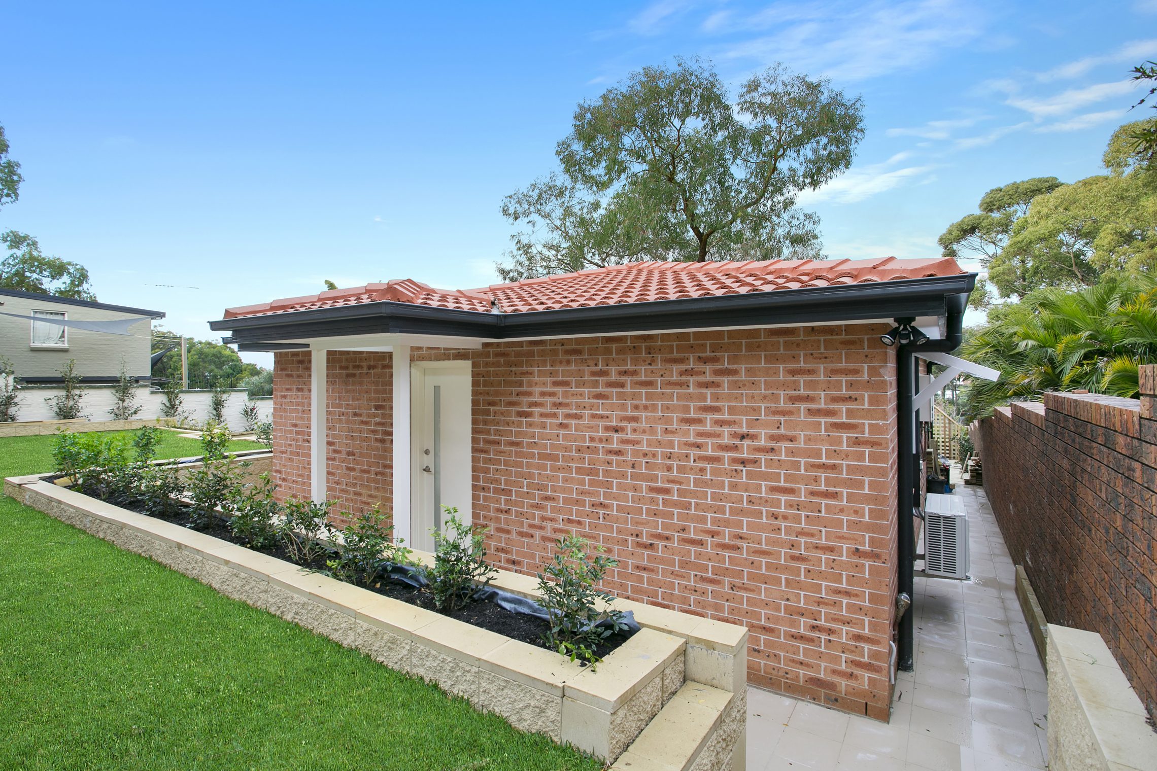Mona Vale – E3