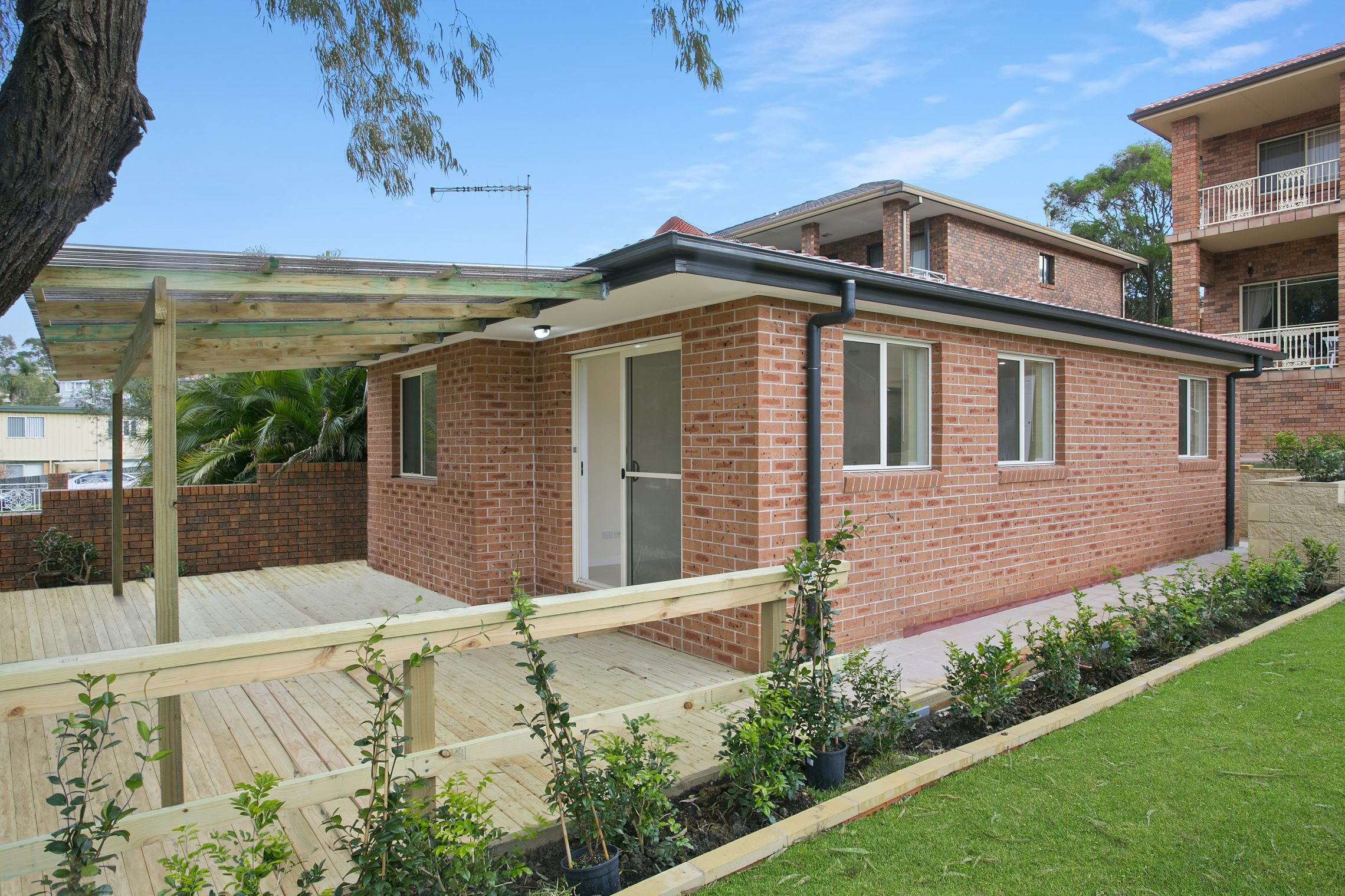 Mona Vale – E3