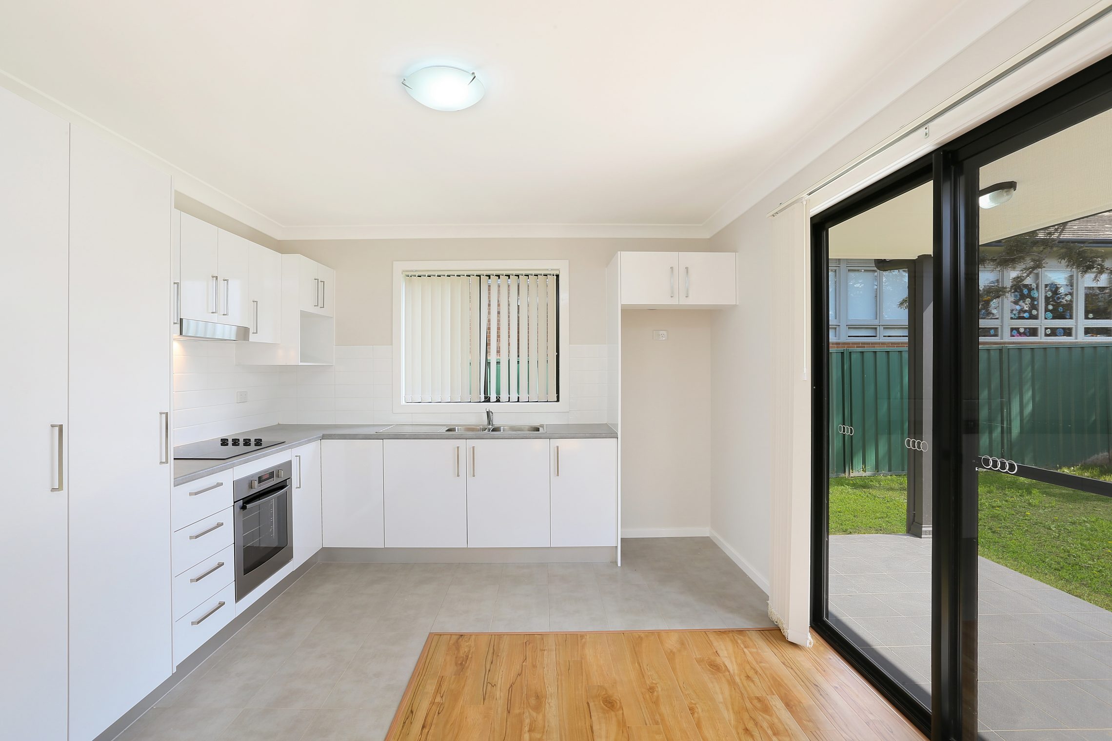South Penrith – T7