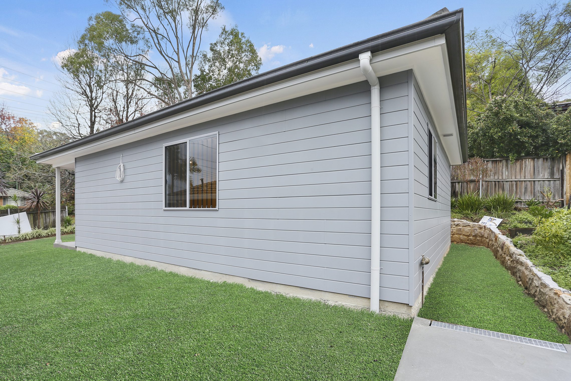 Hornsby – E1