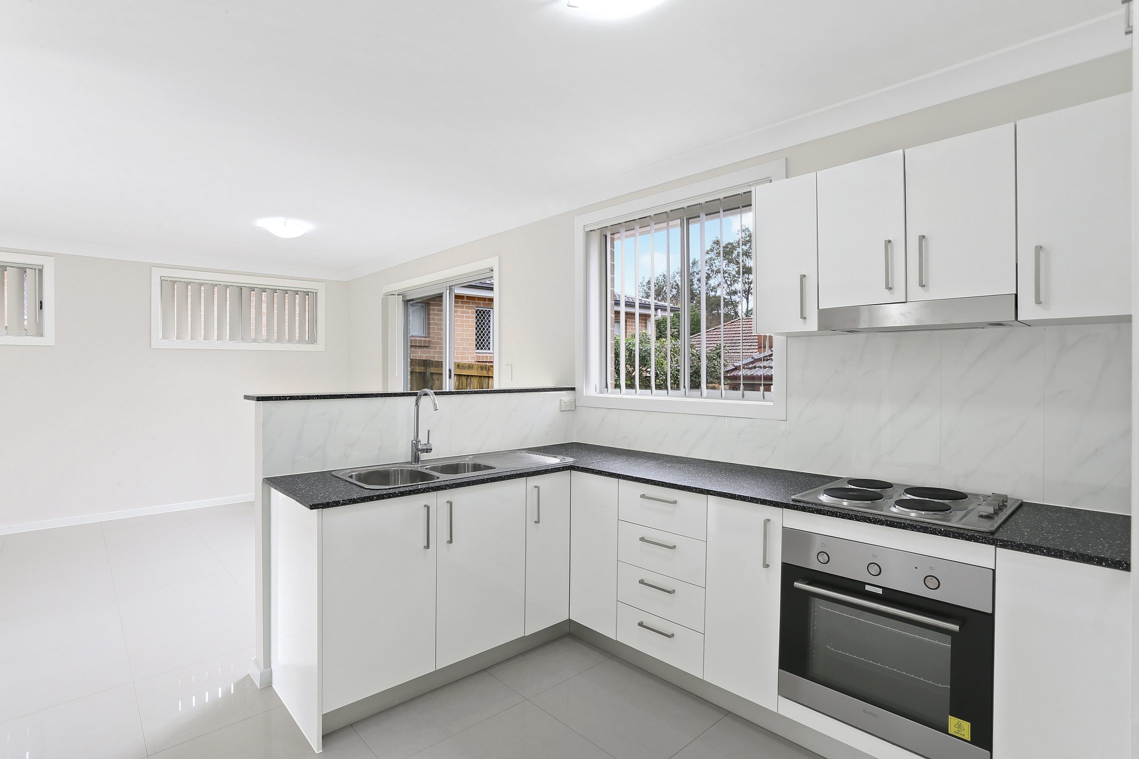 Chatswood – W6