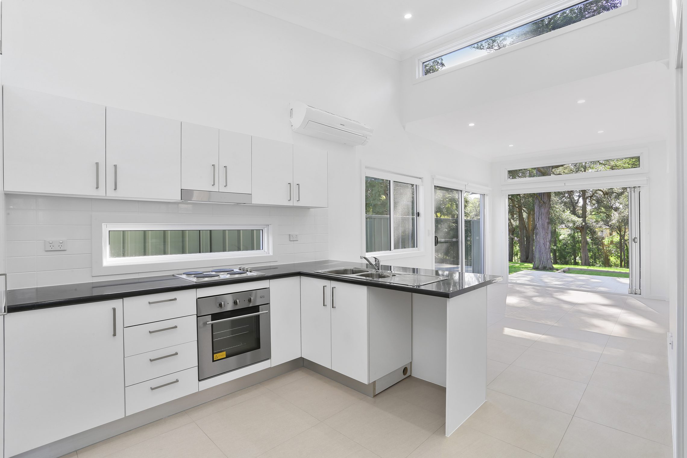 Rydalmere – F18