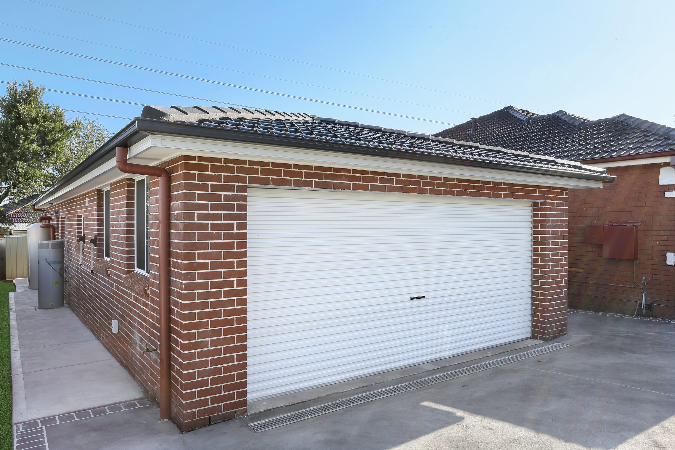 Ermington – M8