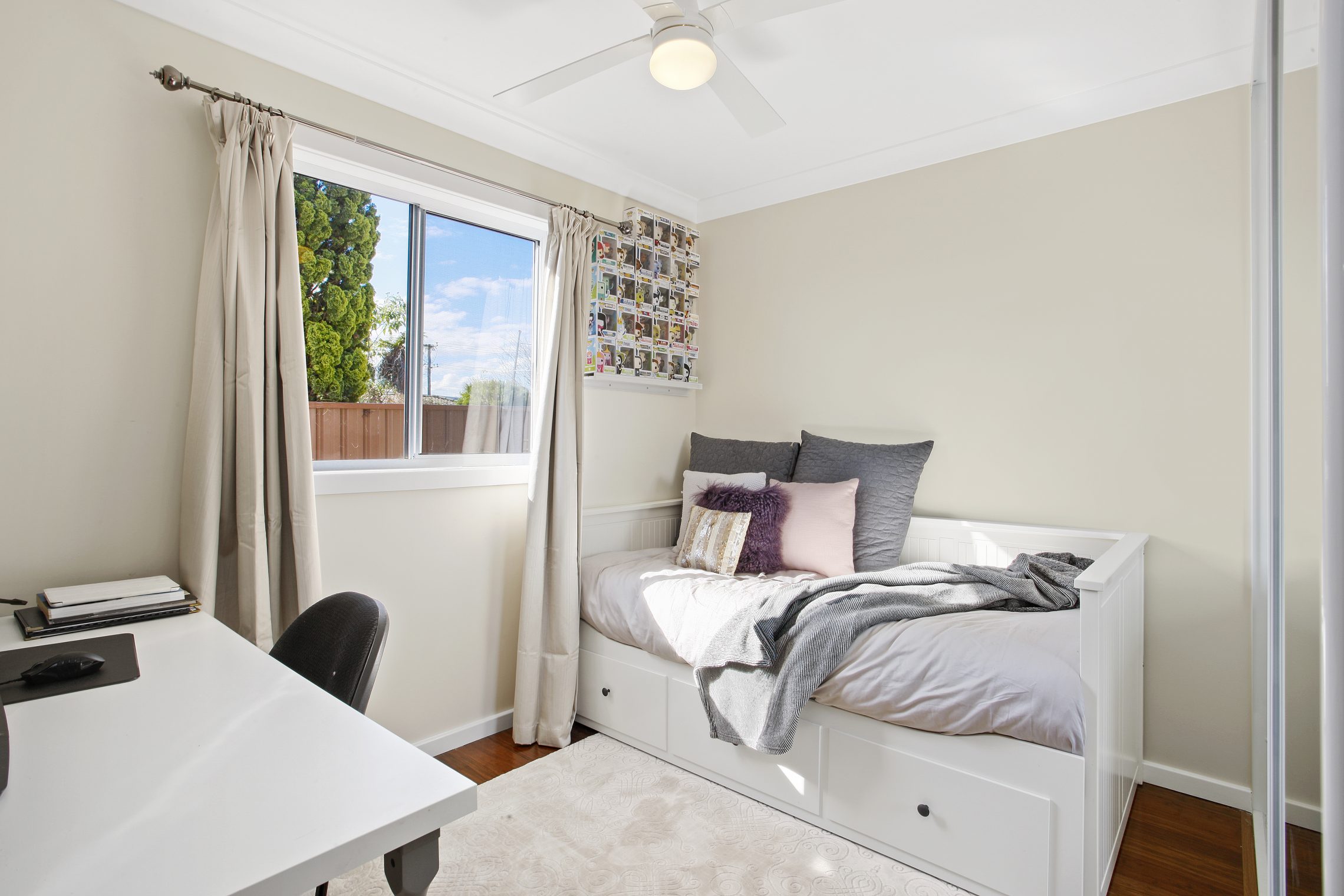 Winston Hills – M18