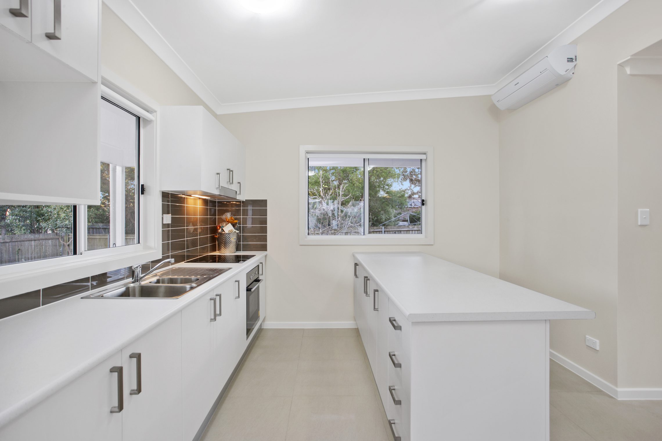 Forestville – W5