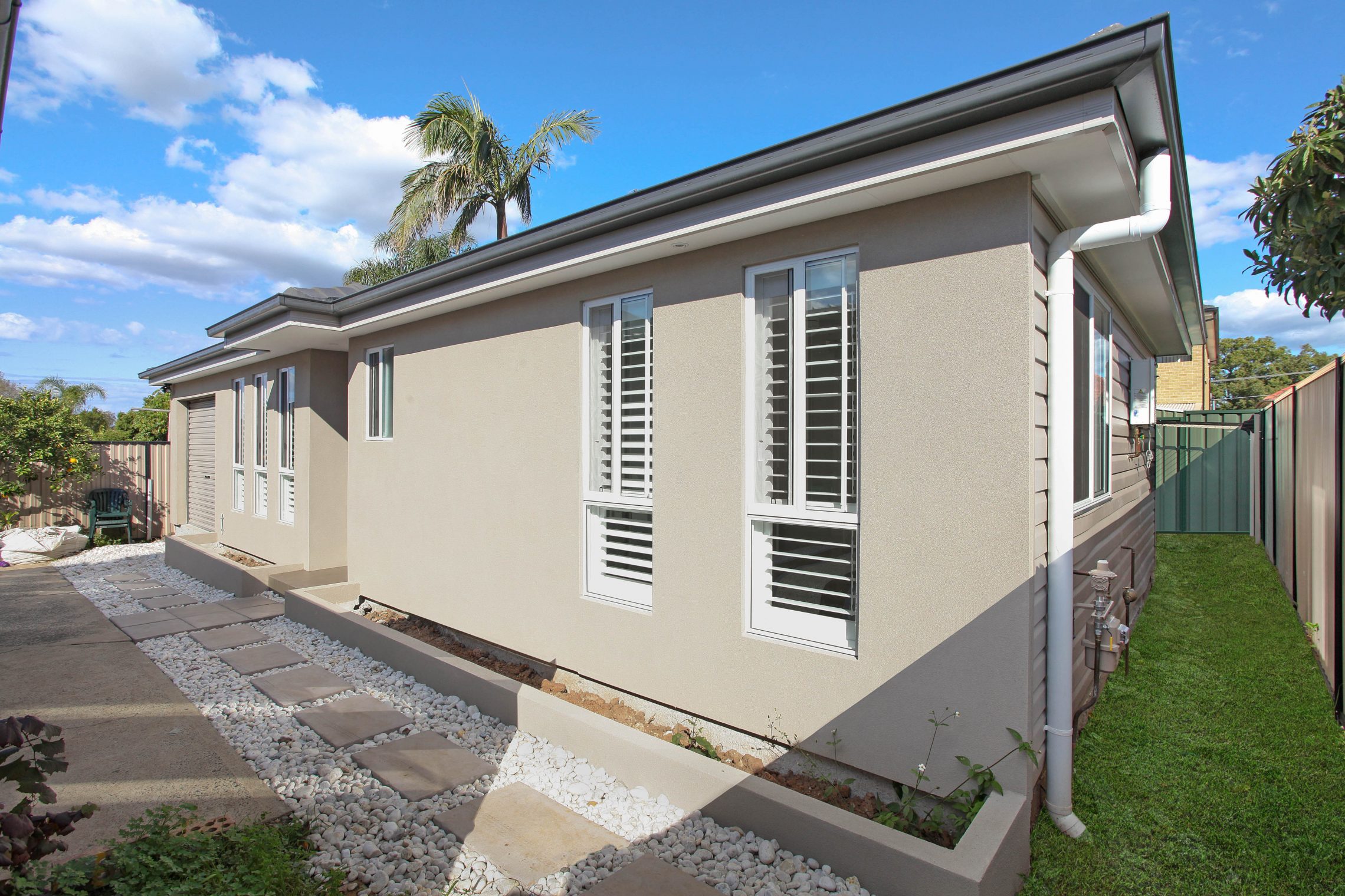 Greenacre – J162