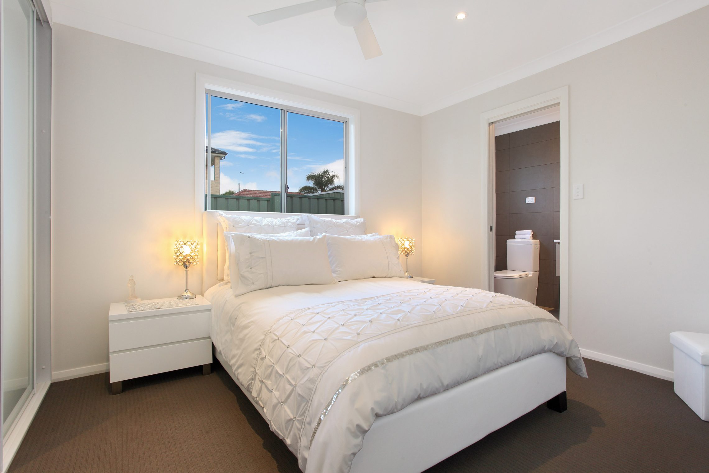 Greenacre – J162