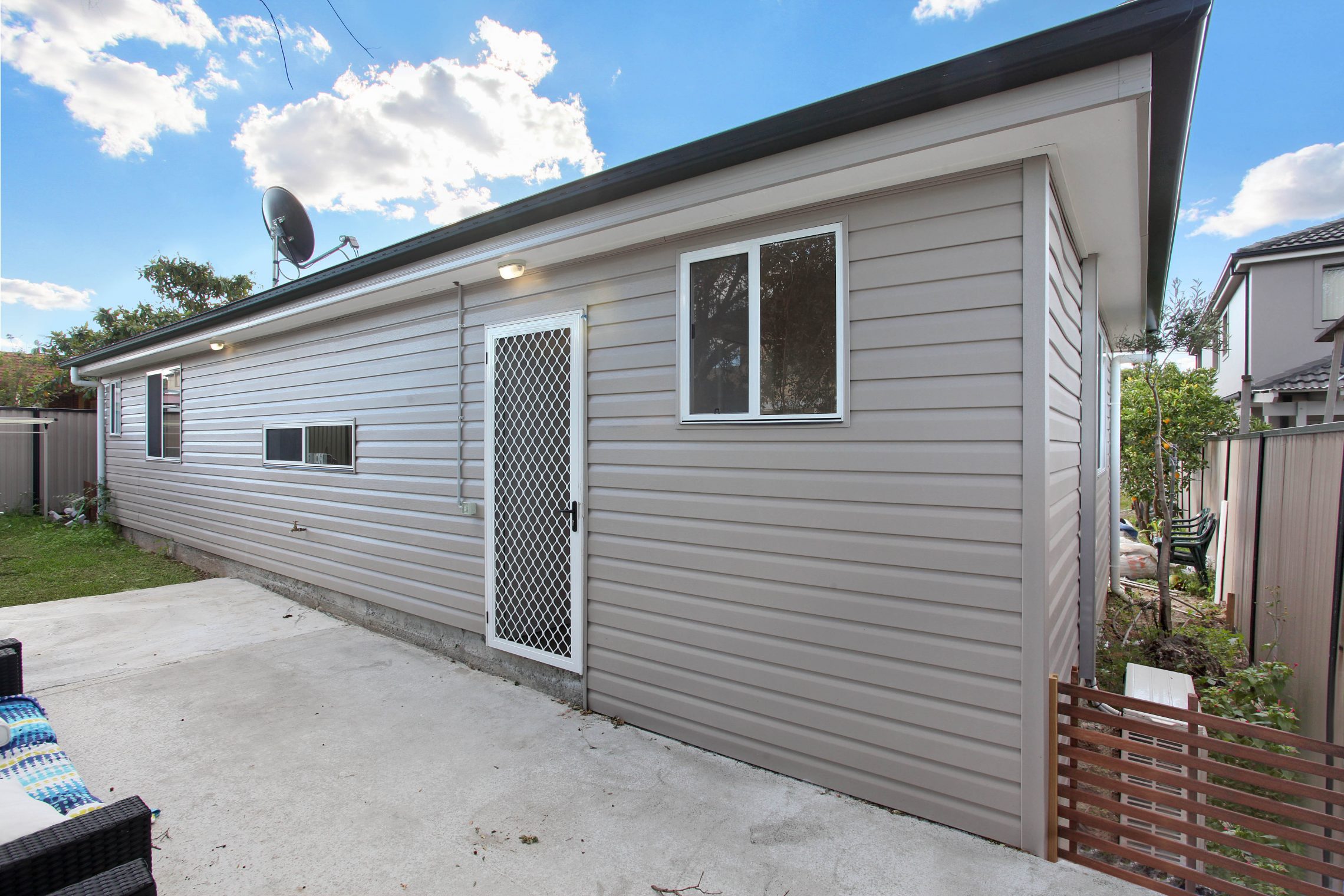 Greenacre – J162