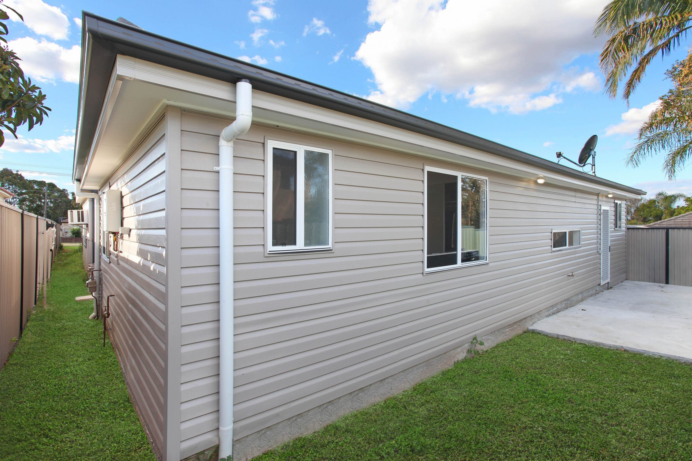 Greenacre – J162