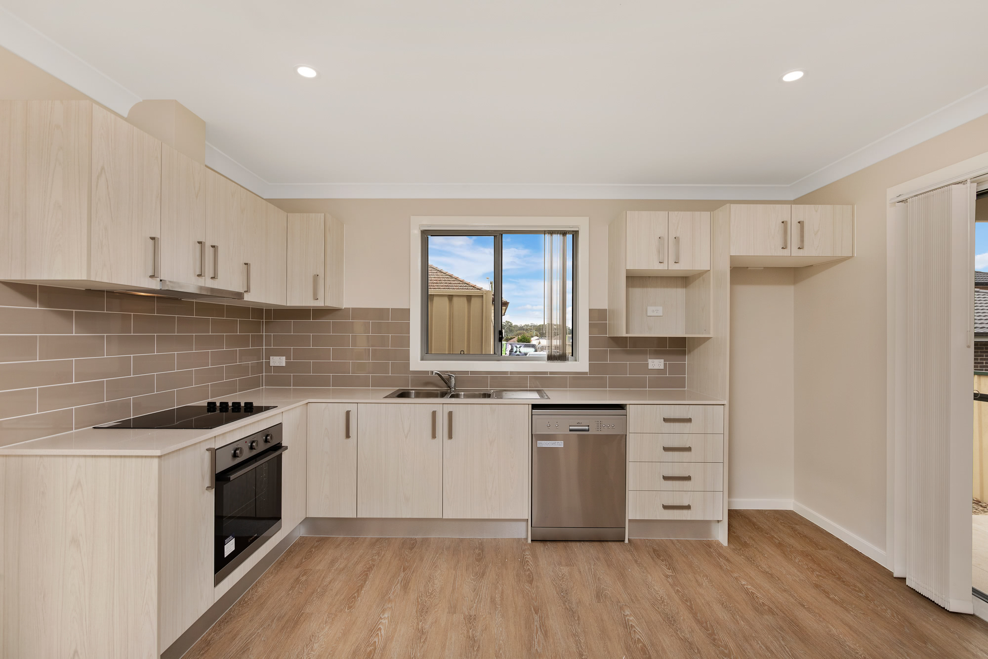 Blacktown – B42