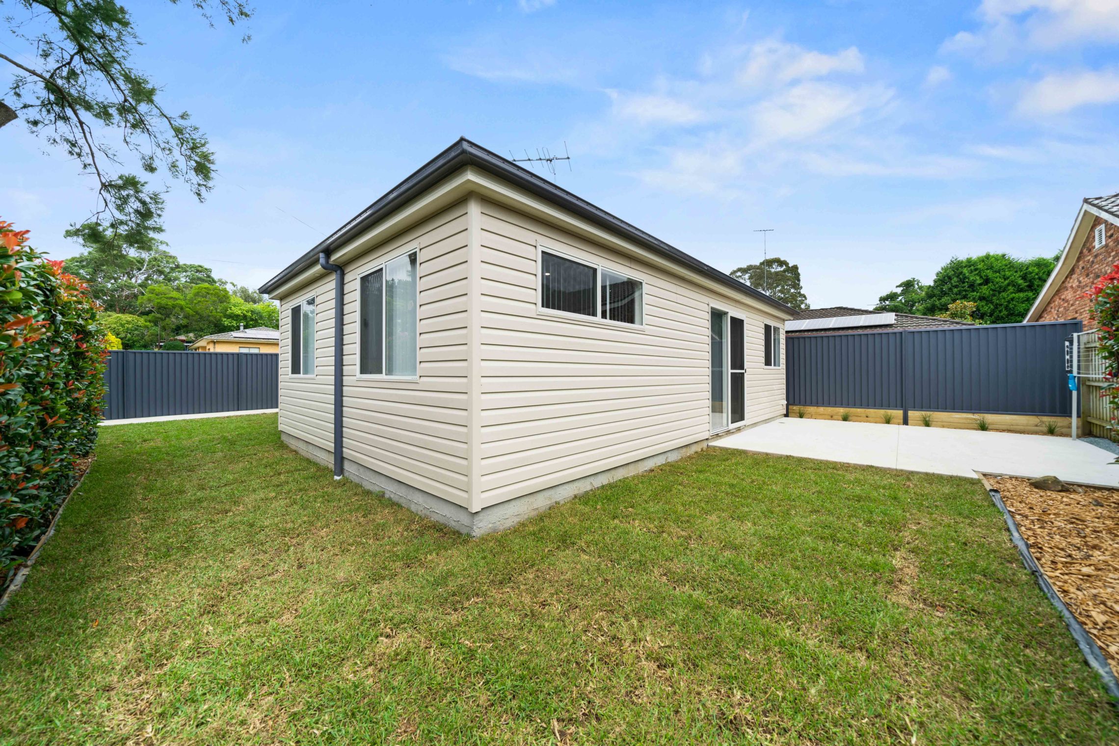 Galston – D2