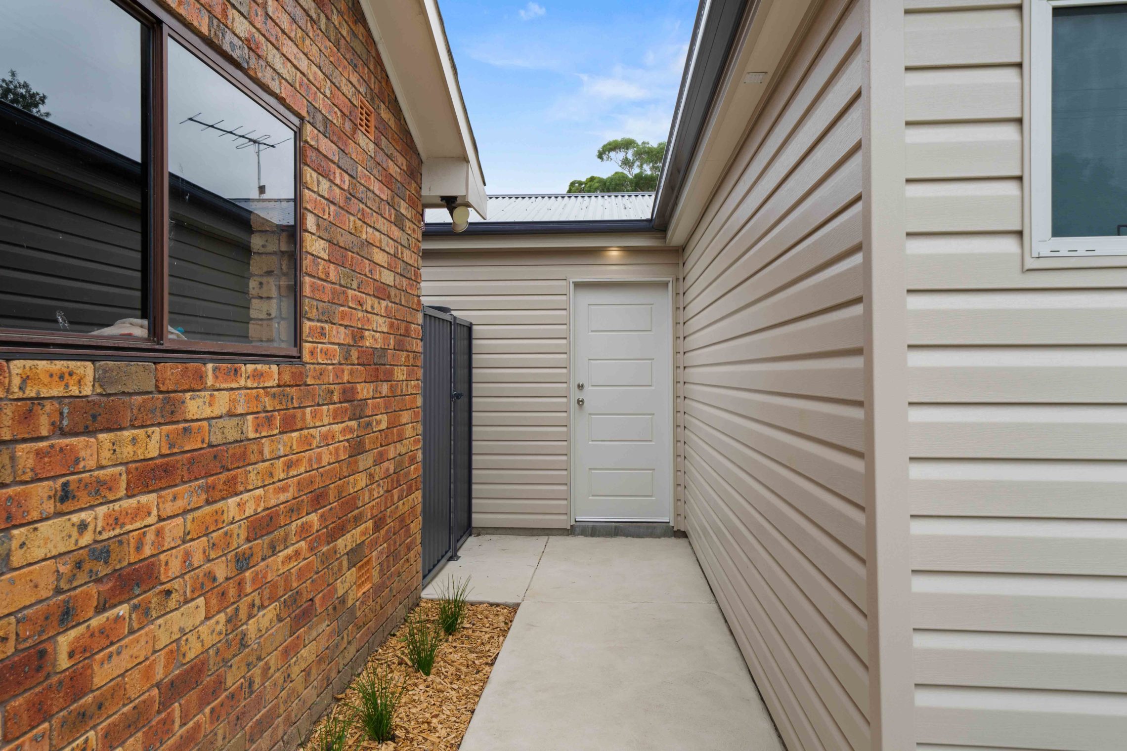 Galston – D2