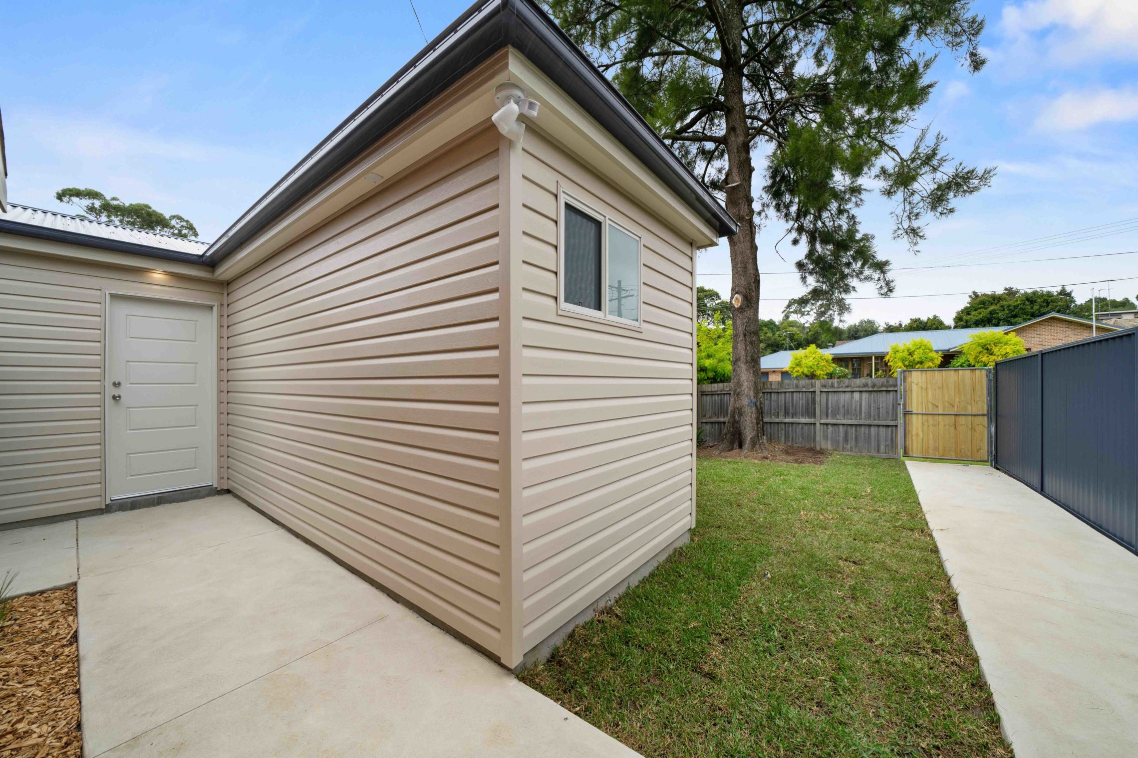 Galston – D2
