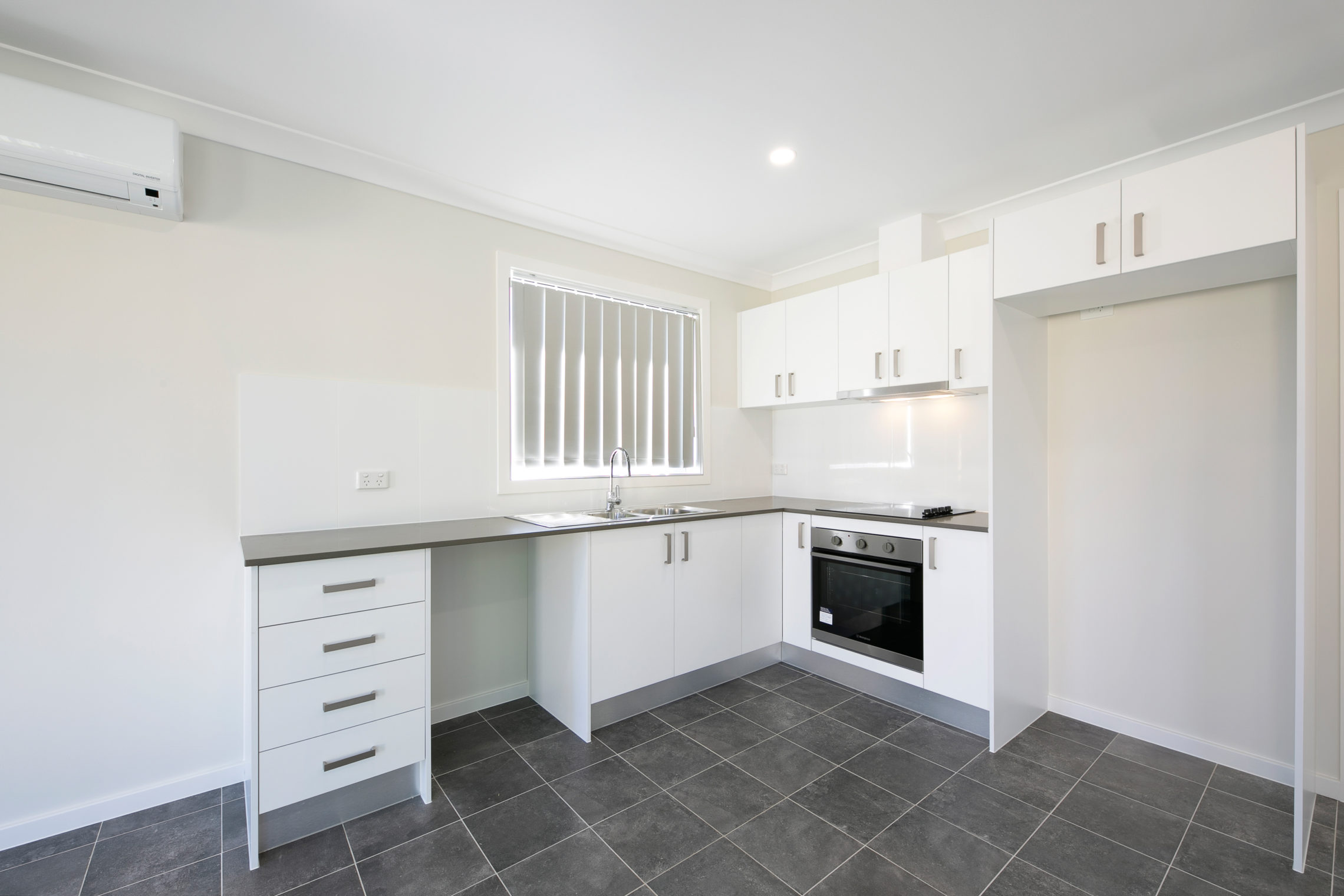 Bossley Park – B14