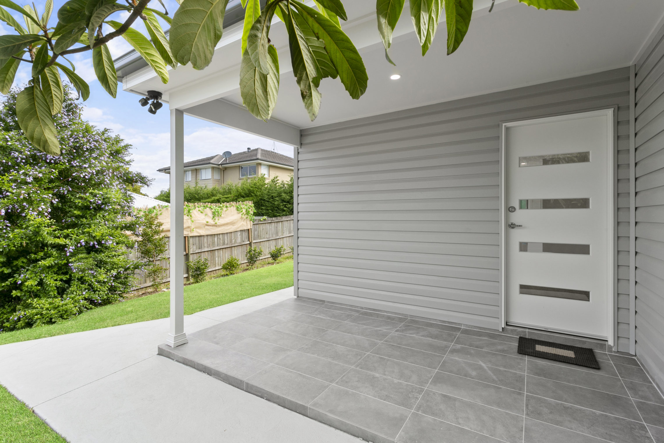 Mona Vale – P51