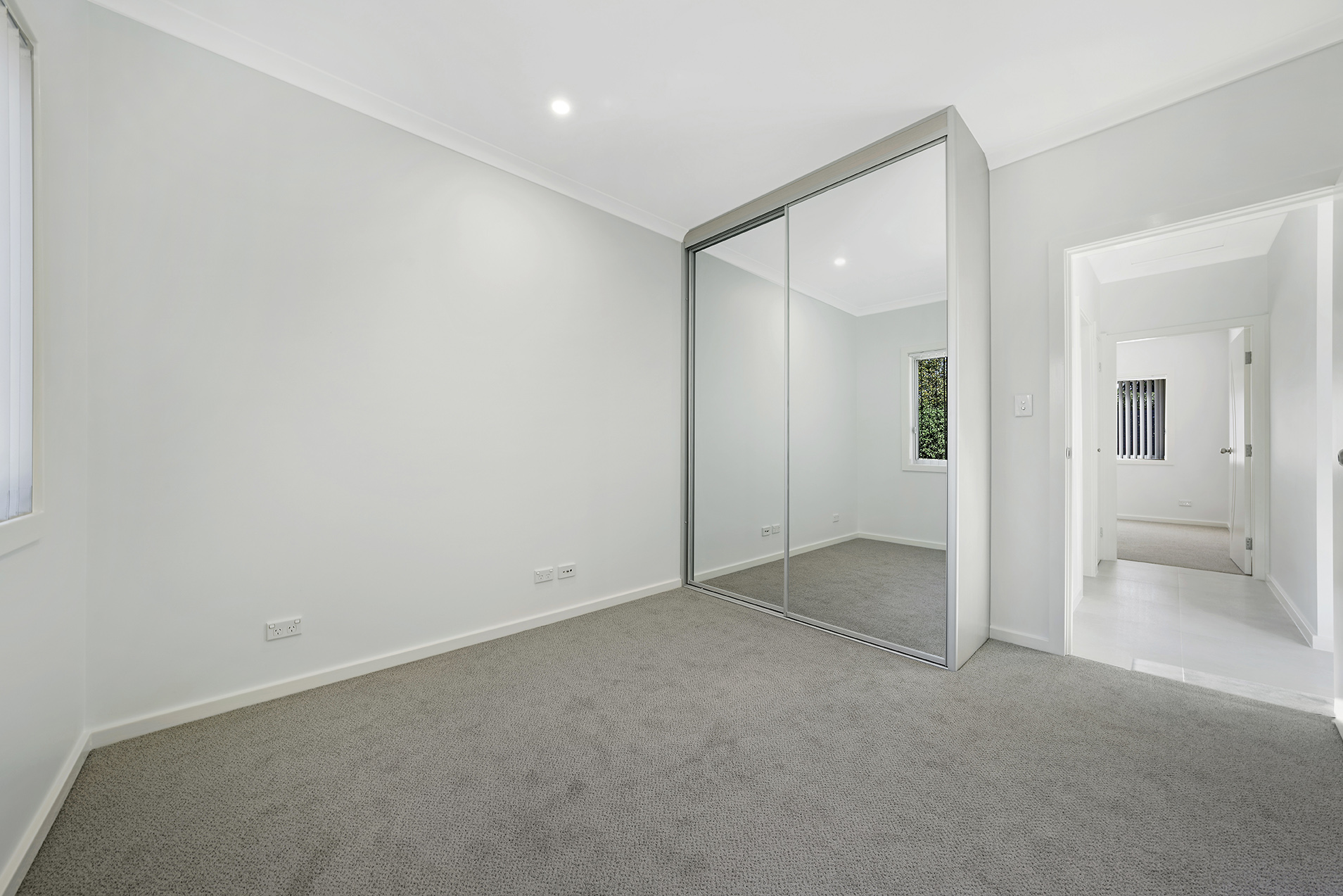 Manly Vale – Q32