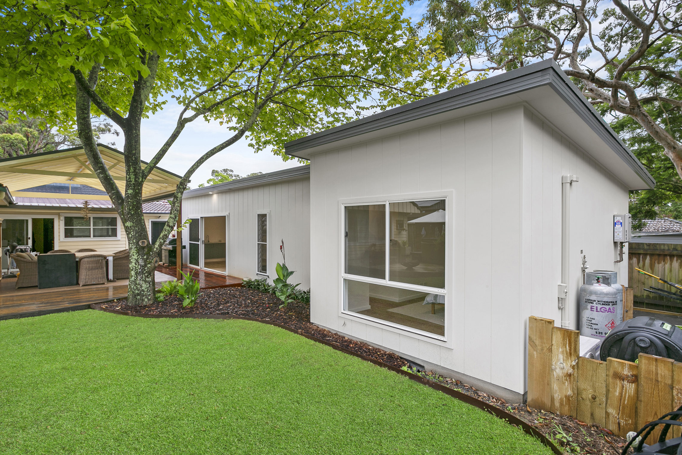Normanhurst – W8