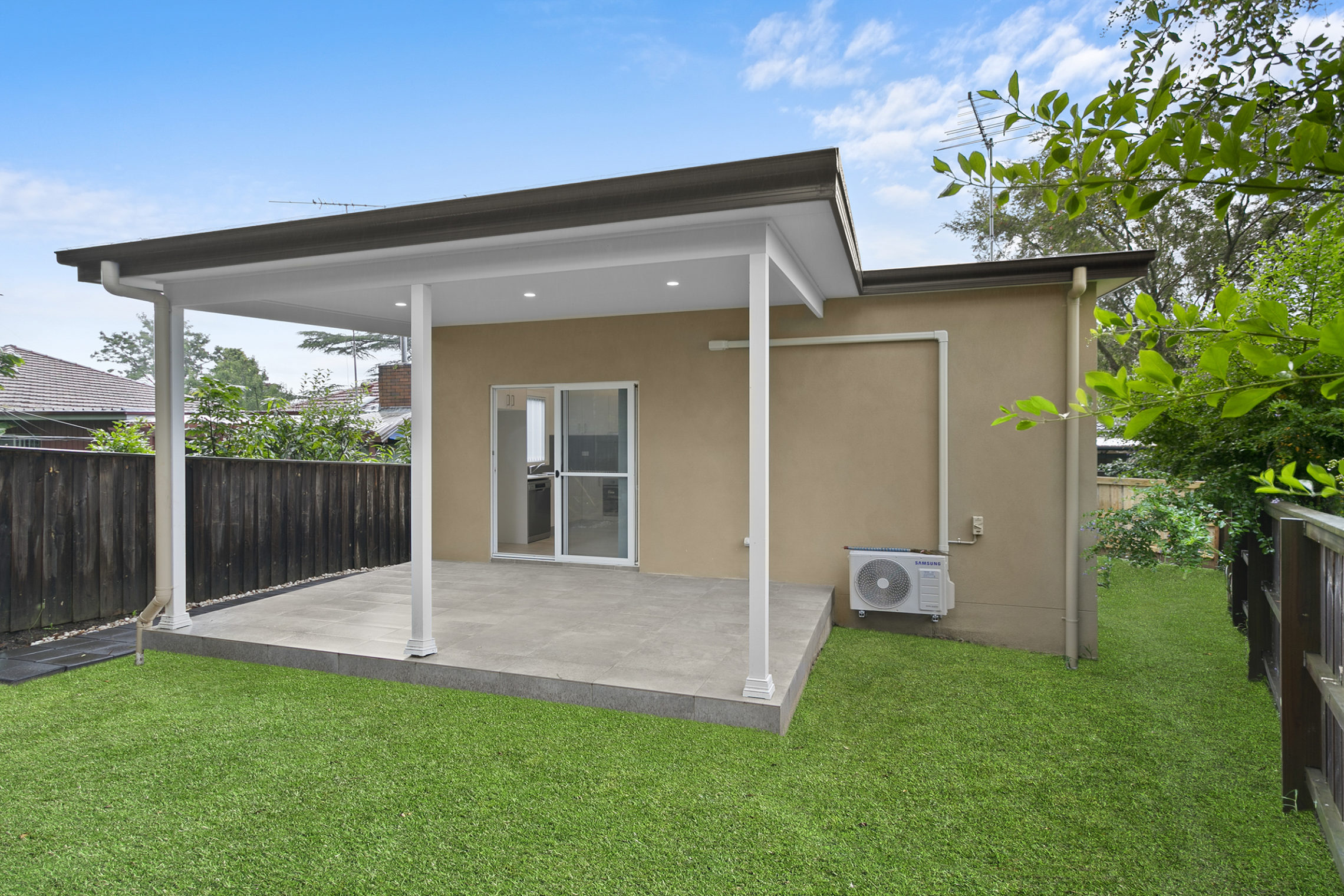 North Epping – M7