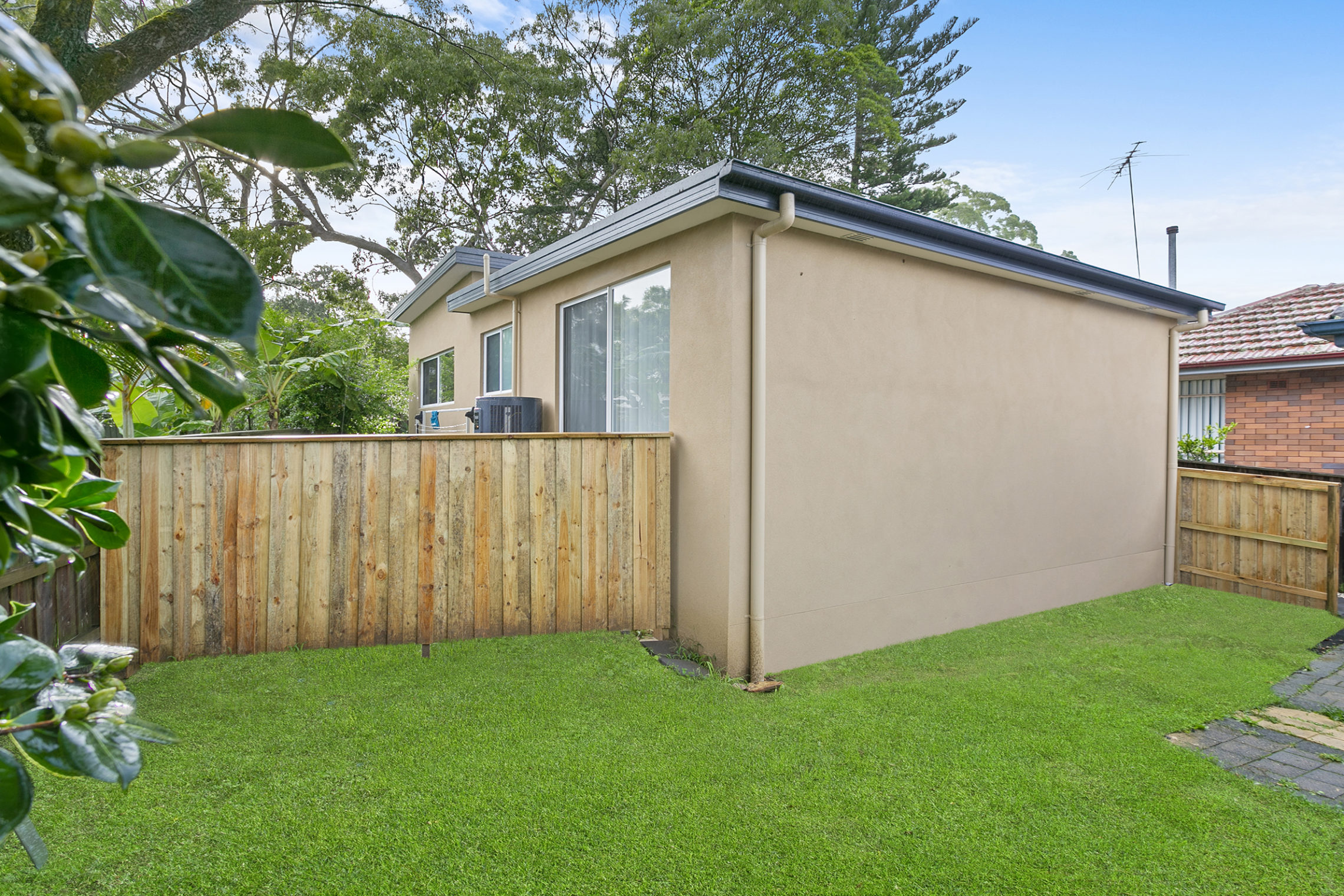 North Epping – M7