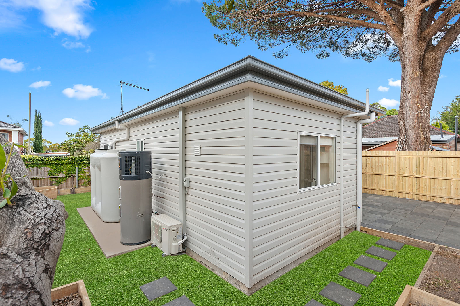 North Willoughby – H229