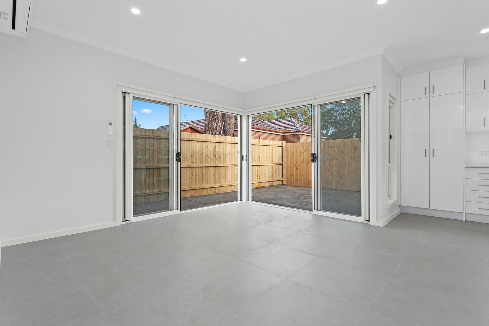 North Willoughby – H229