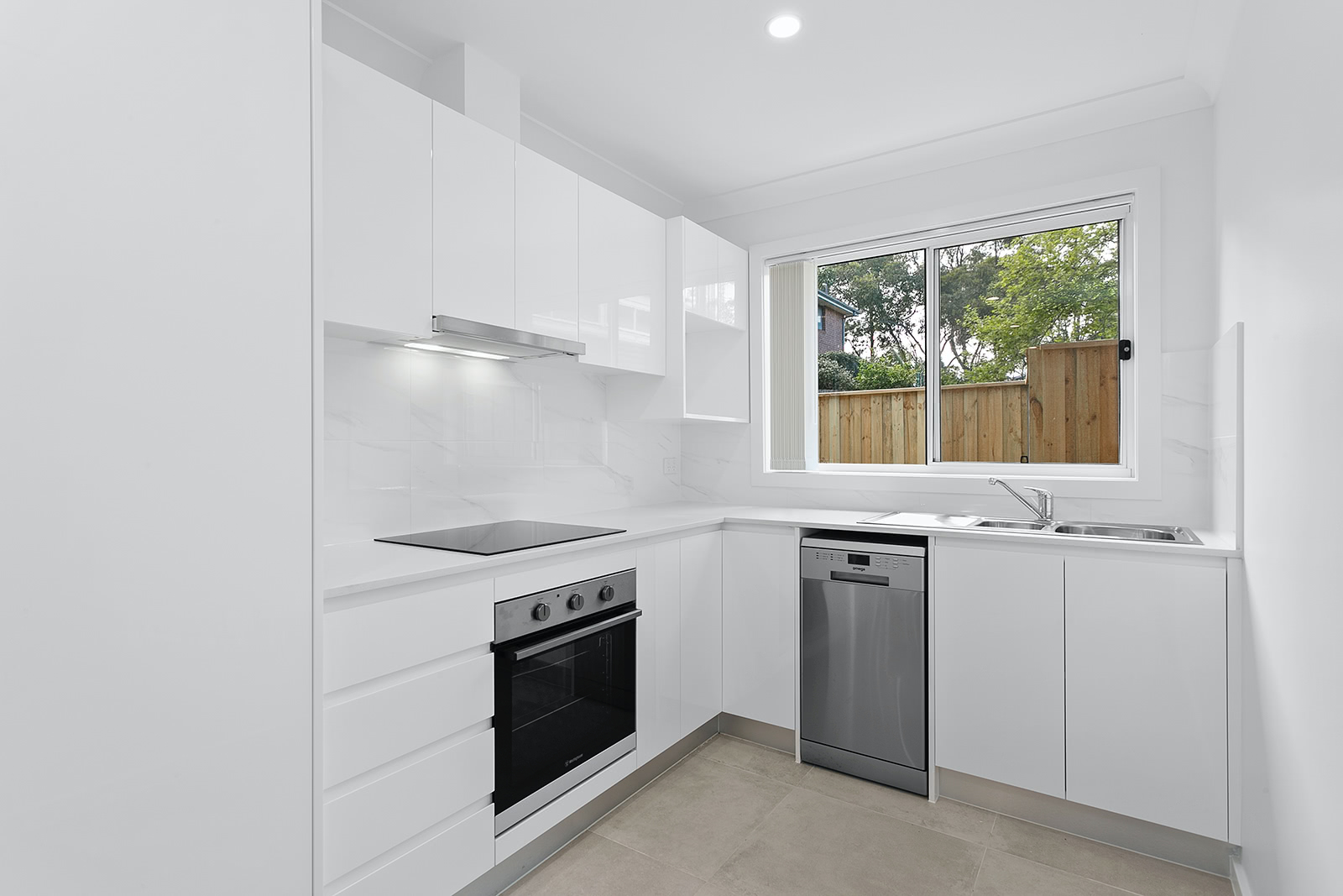 Mona Vale – B92