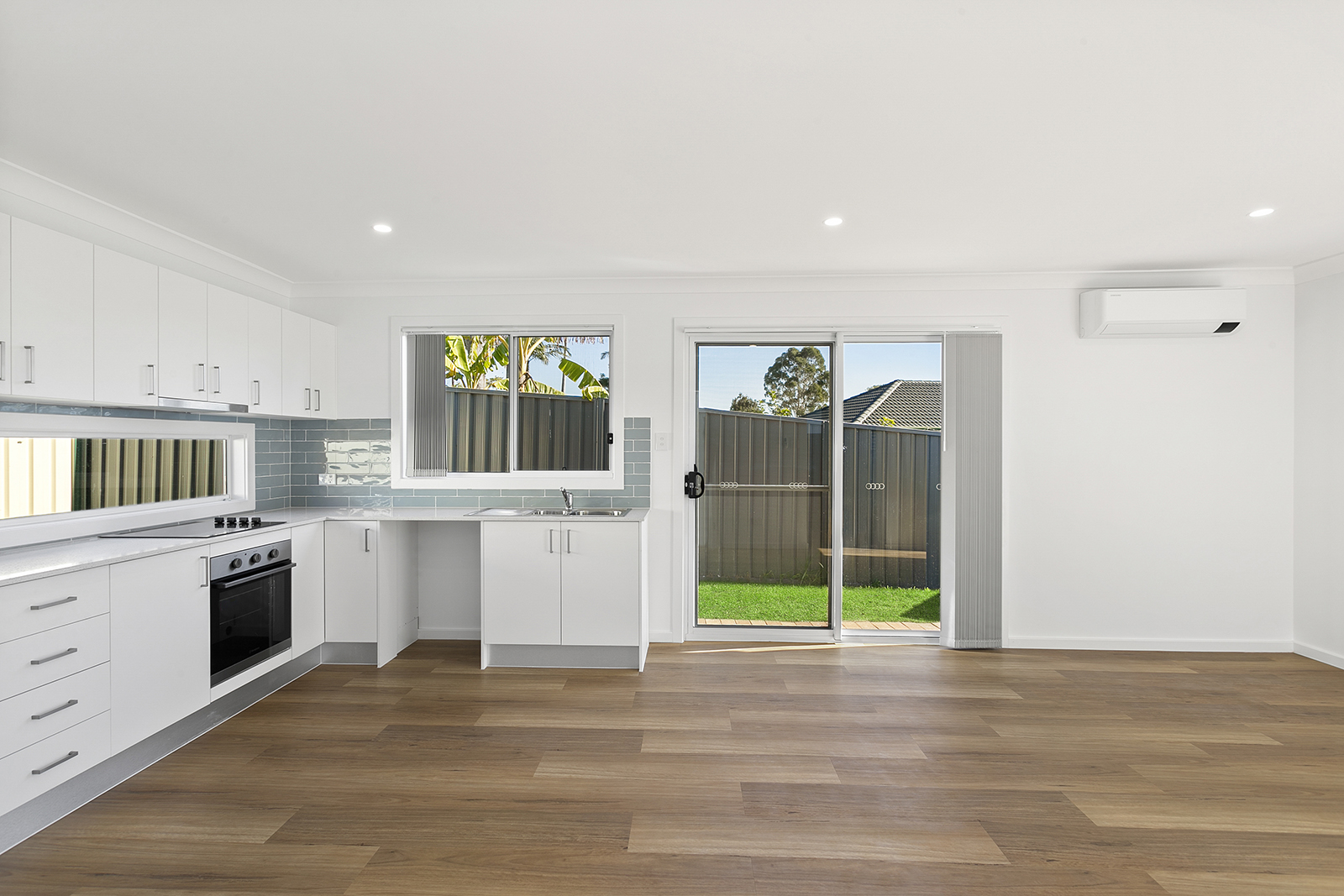 Macquarie Fields – P24B
