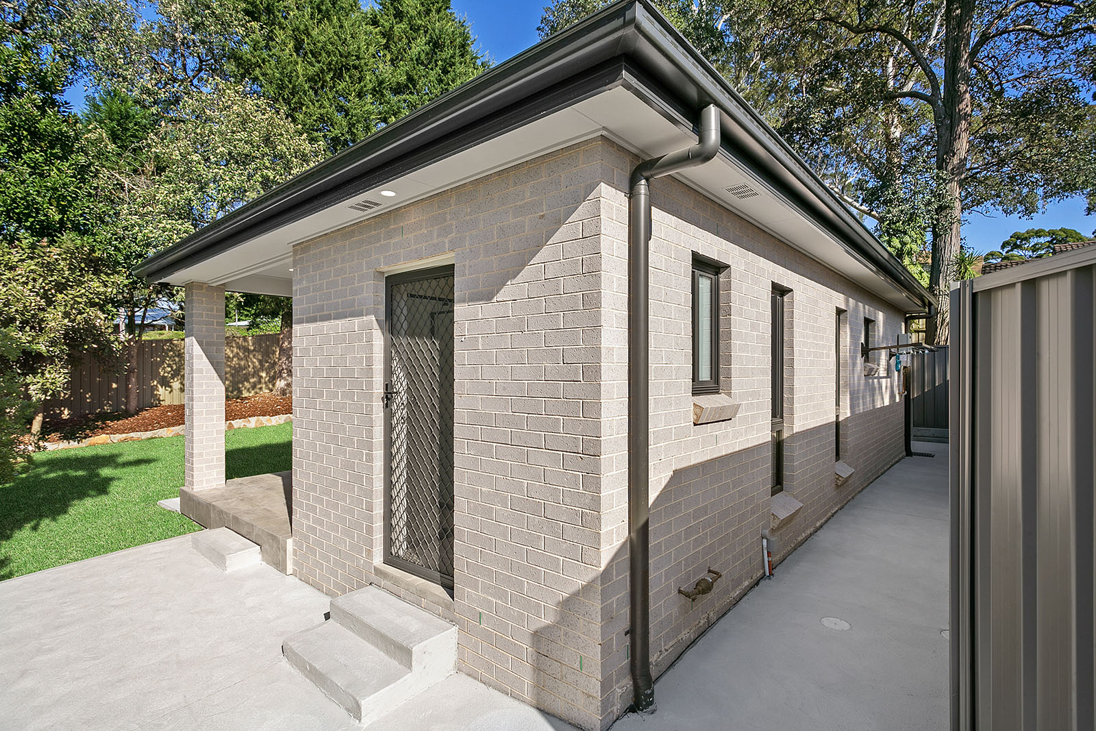 Cherrybrook – E7