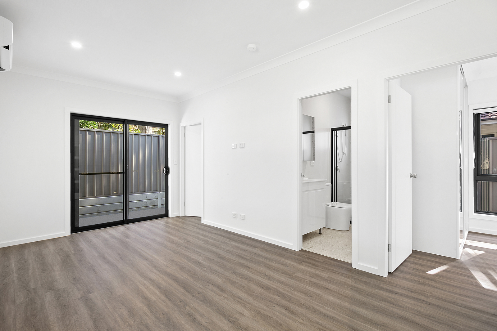 Cherrybrook – E7