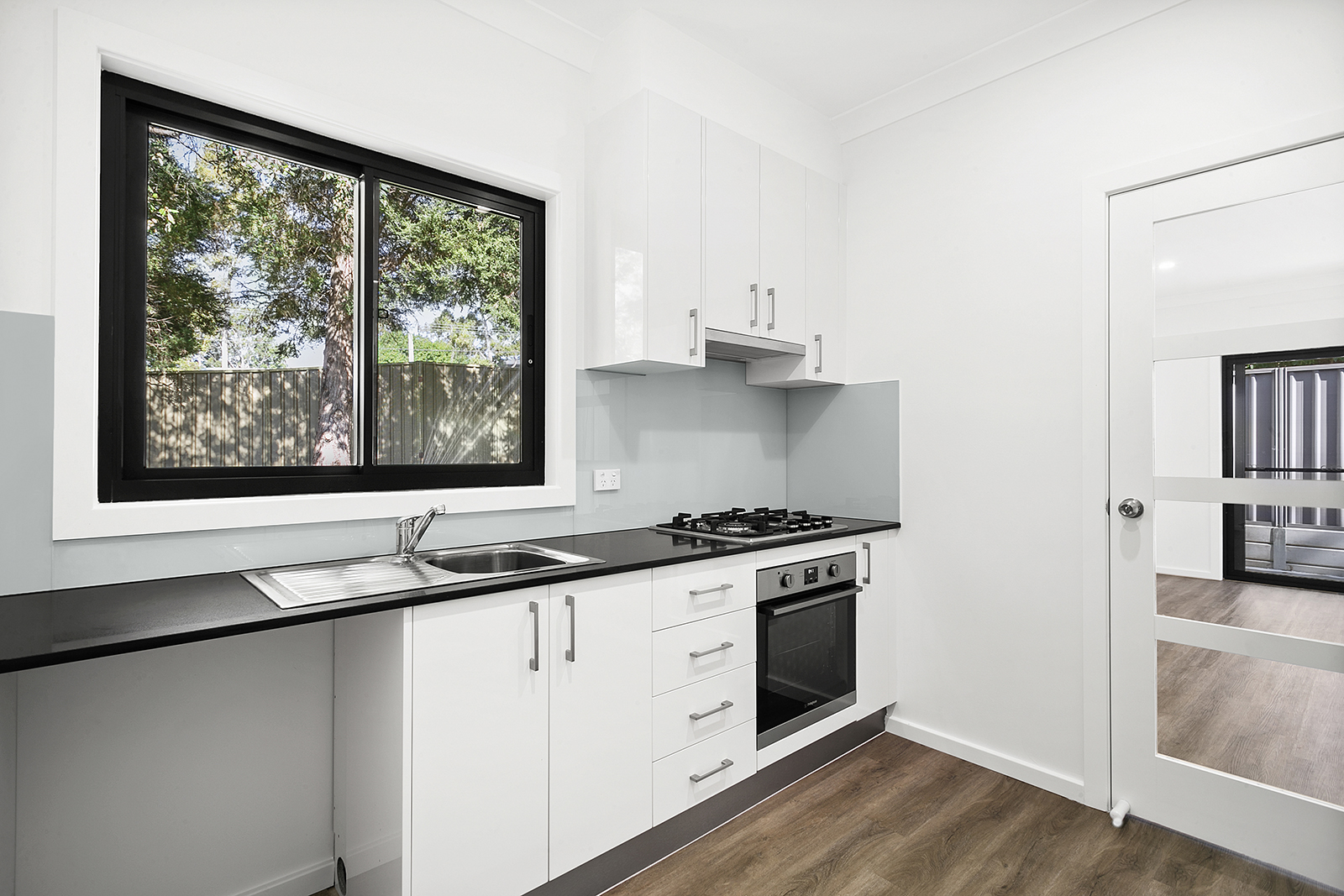 Cherrybrook – E7