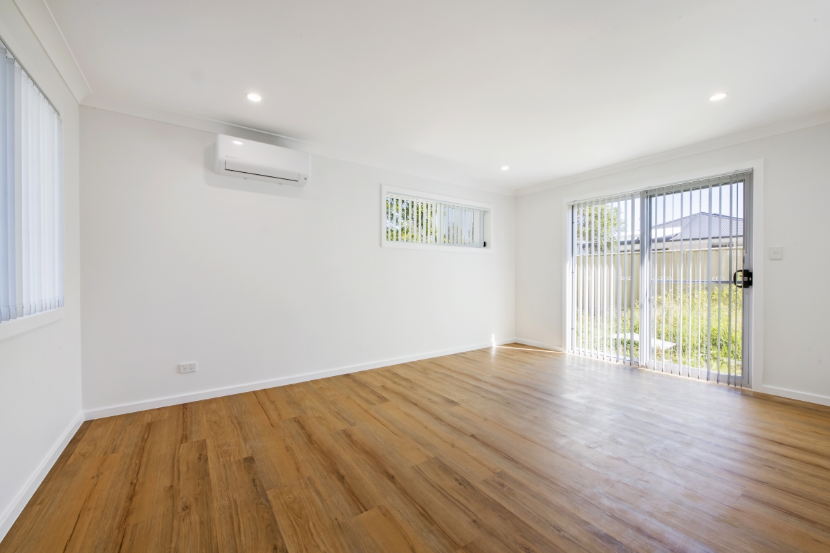 Berkeley Vale – L19