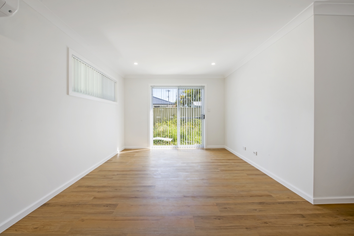 Berkeley Vale – L19